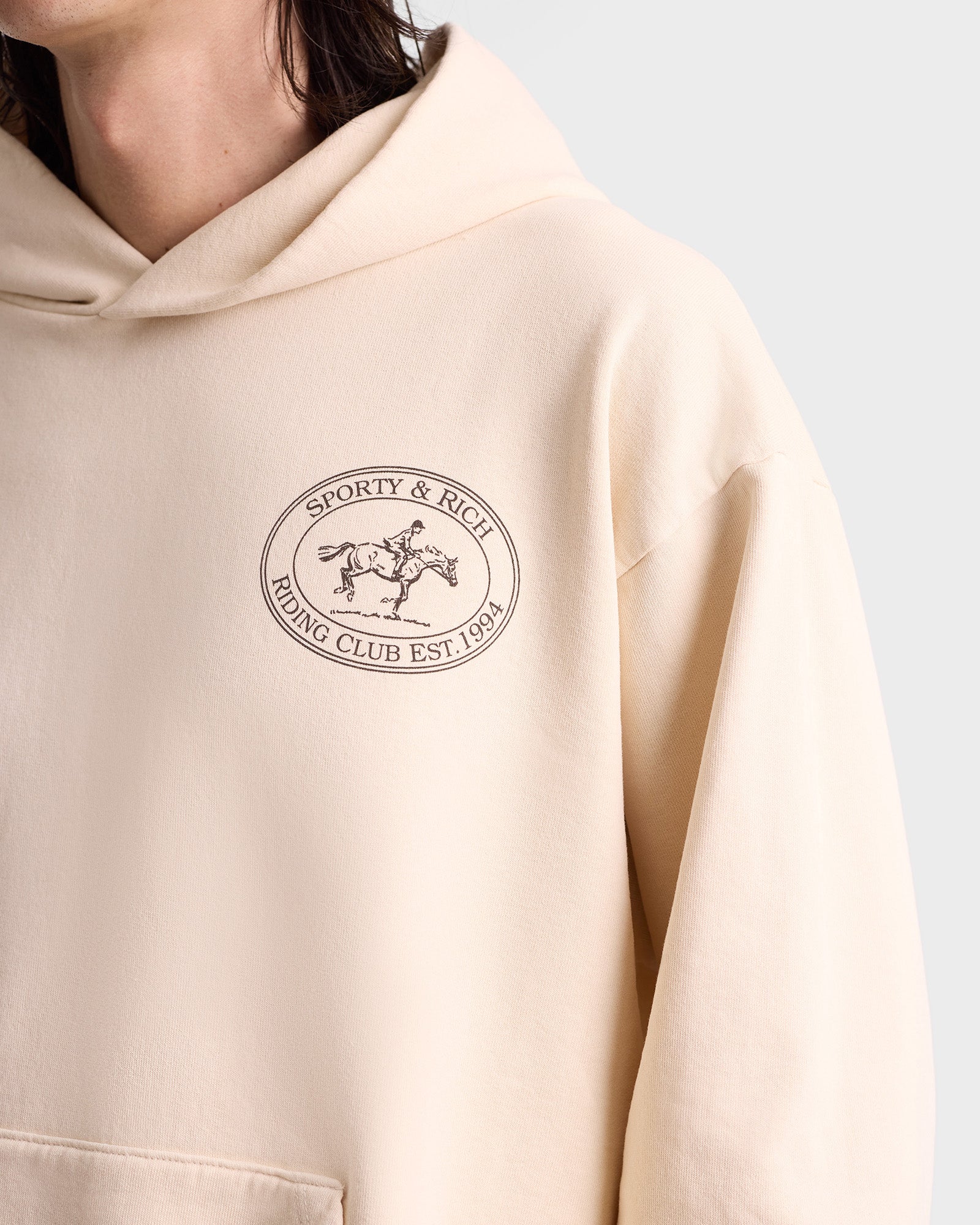 Sweat à capuche Riding Club à poche - Cream