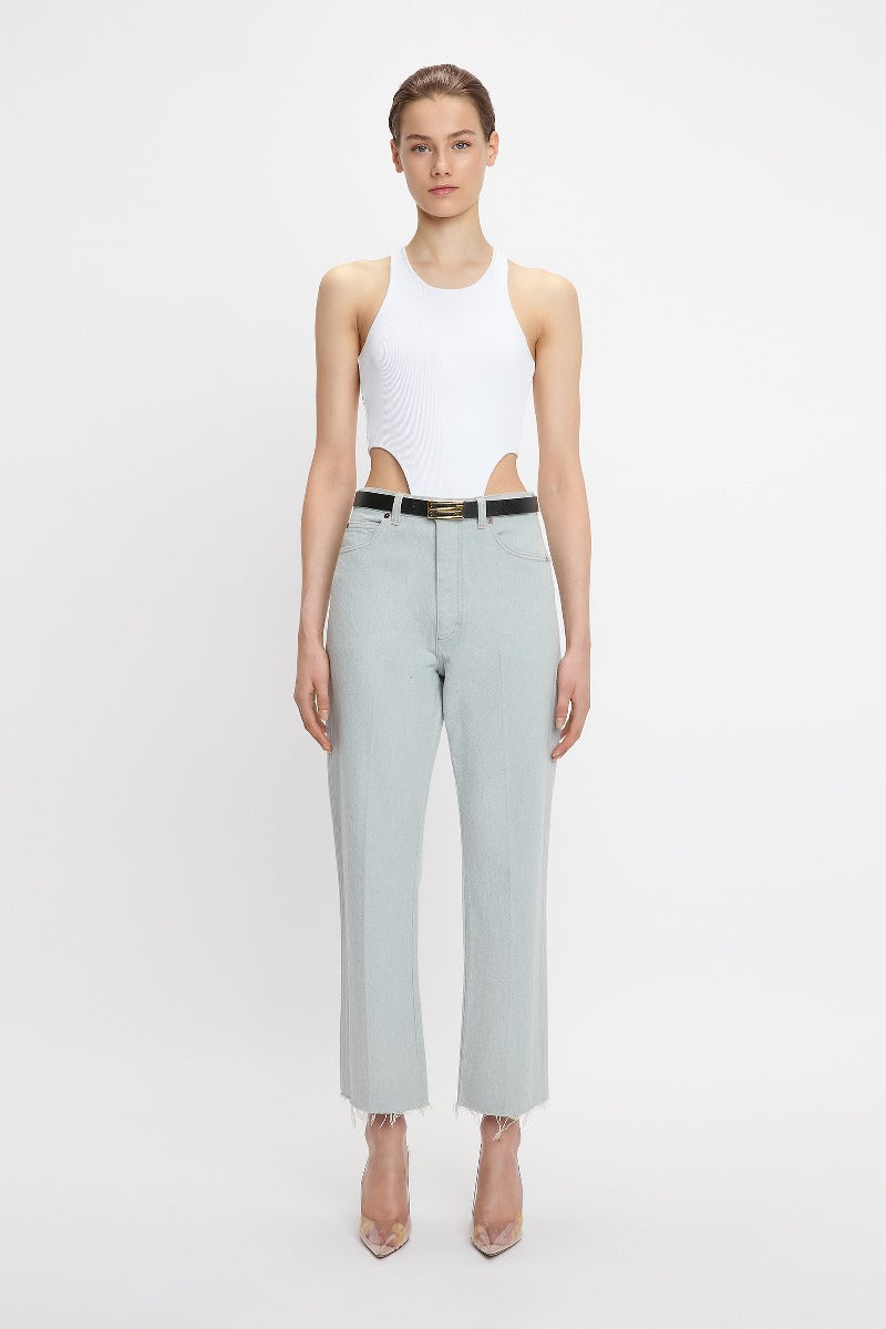 Relaxed Curved Leg Jean - Light Azul