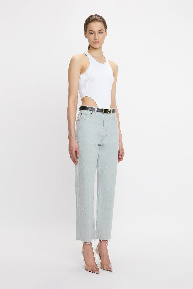 Relaxed Curved Leg Jean - Light Azul