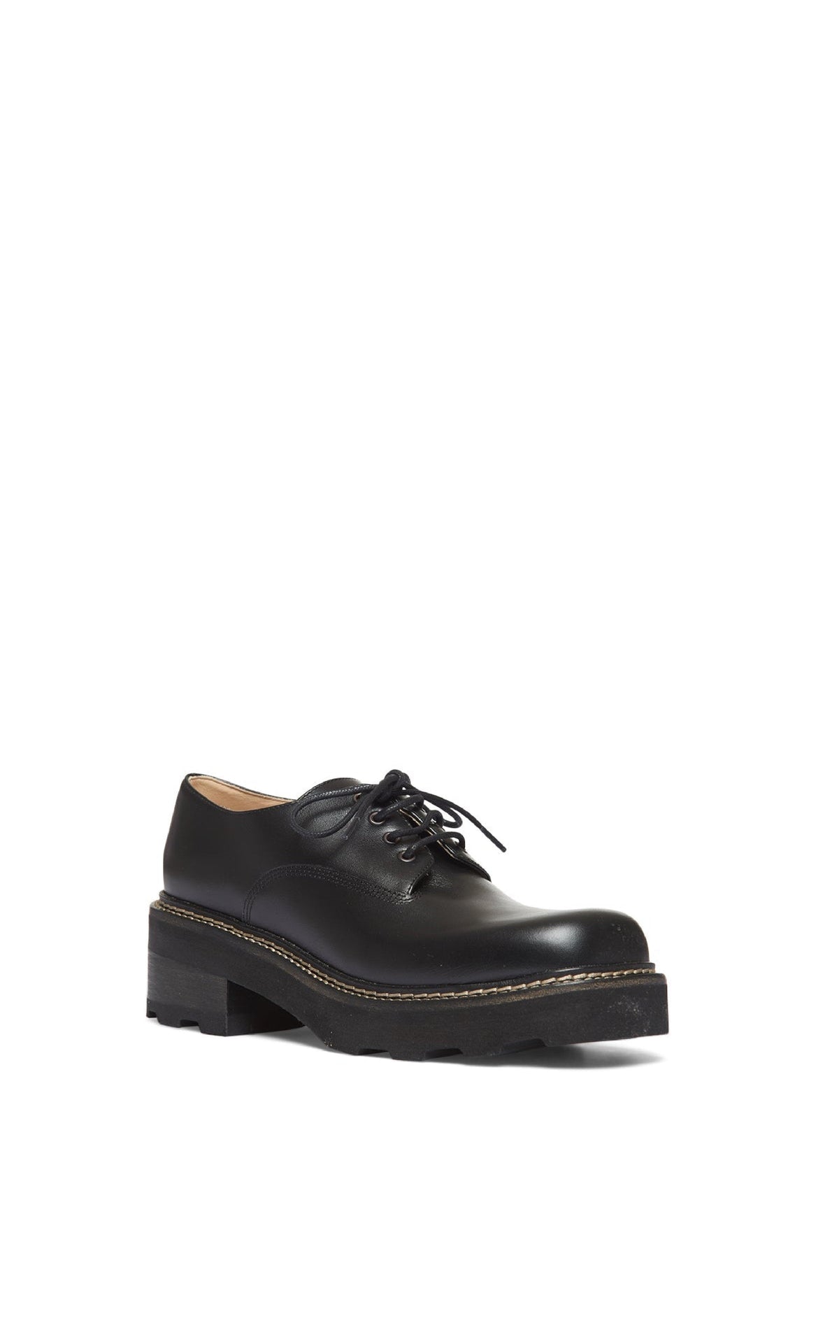 Tera Brogue en noir calf