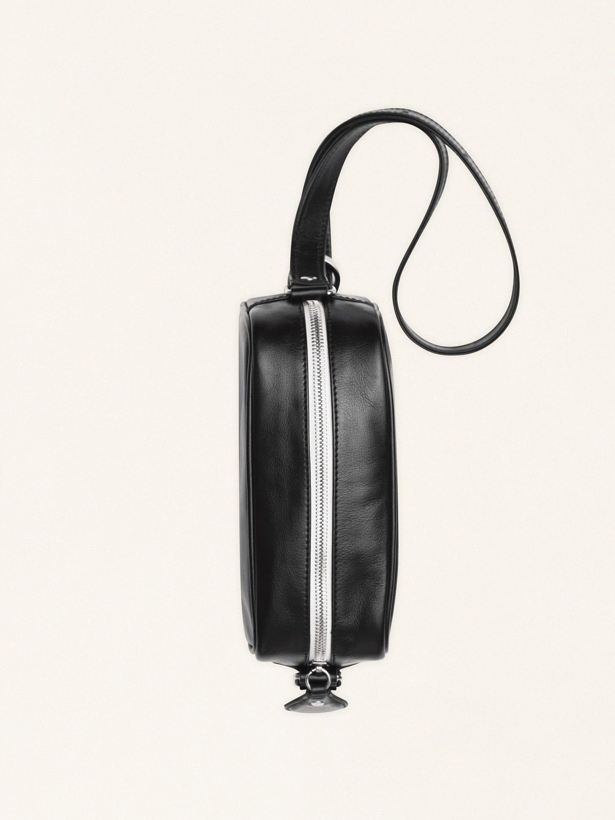 PRIX MARQUE : 180 / SAC CAMERA CUIR LISSE-TU