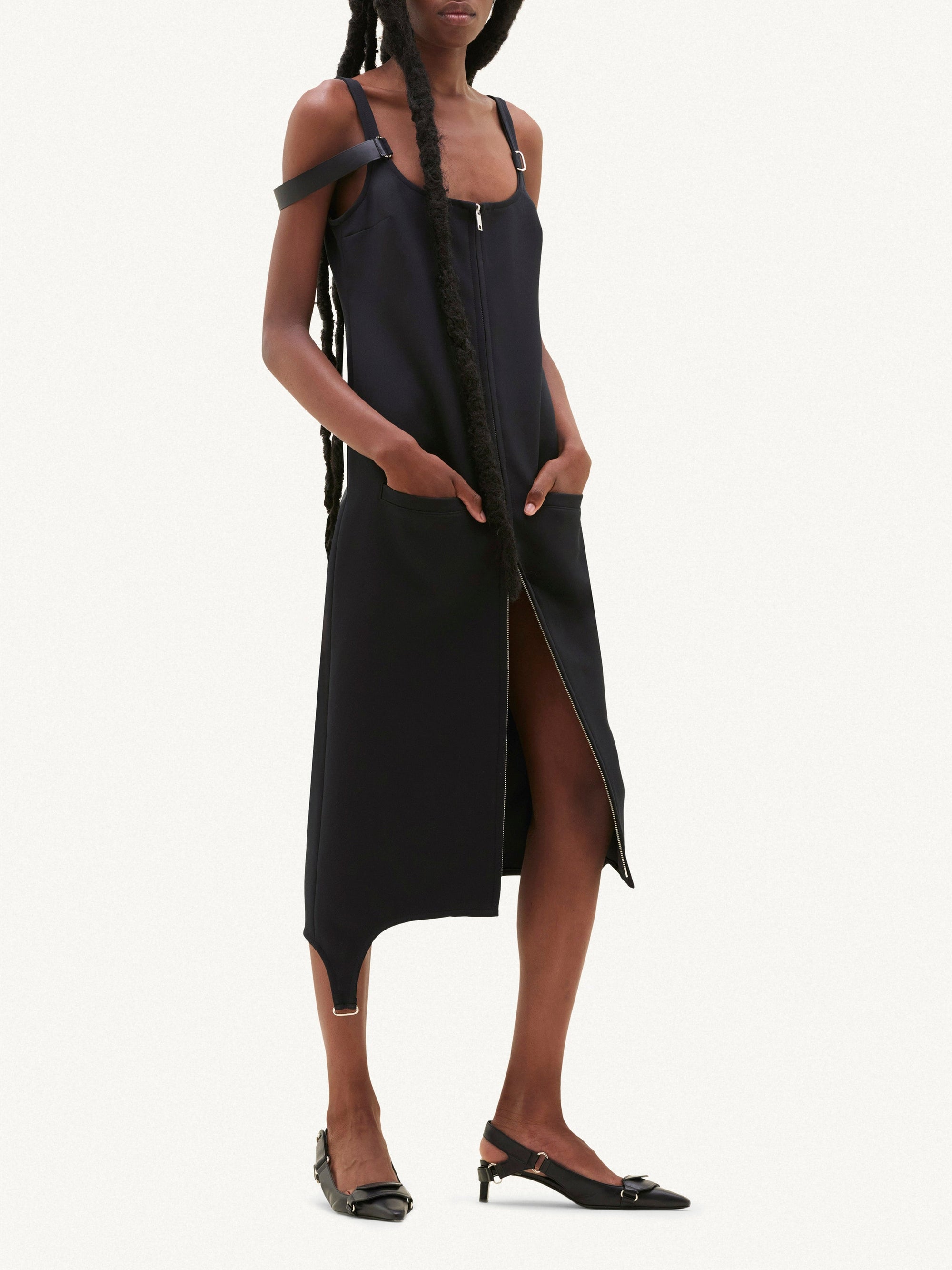 12pcs RELIQUAT 250€ / Robe midi bretelles en sergé - Black