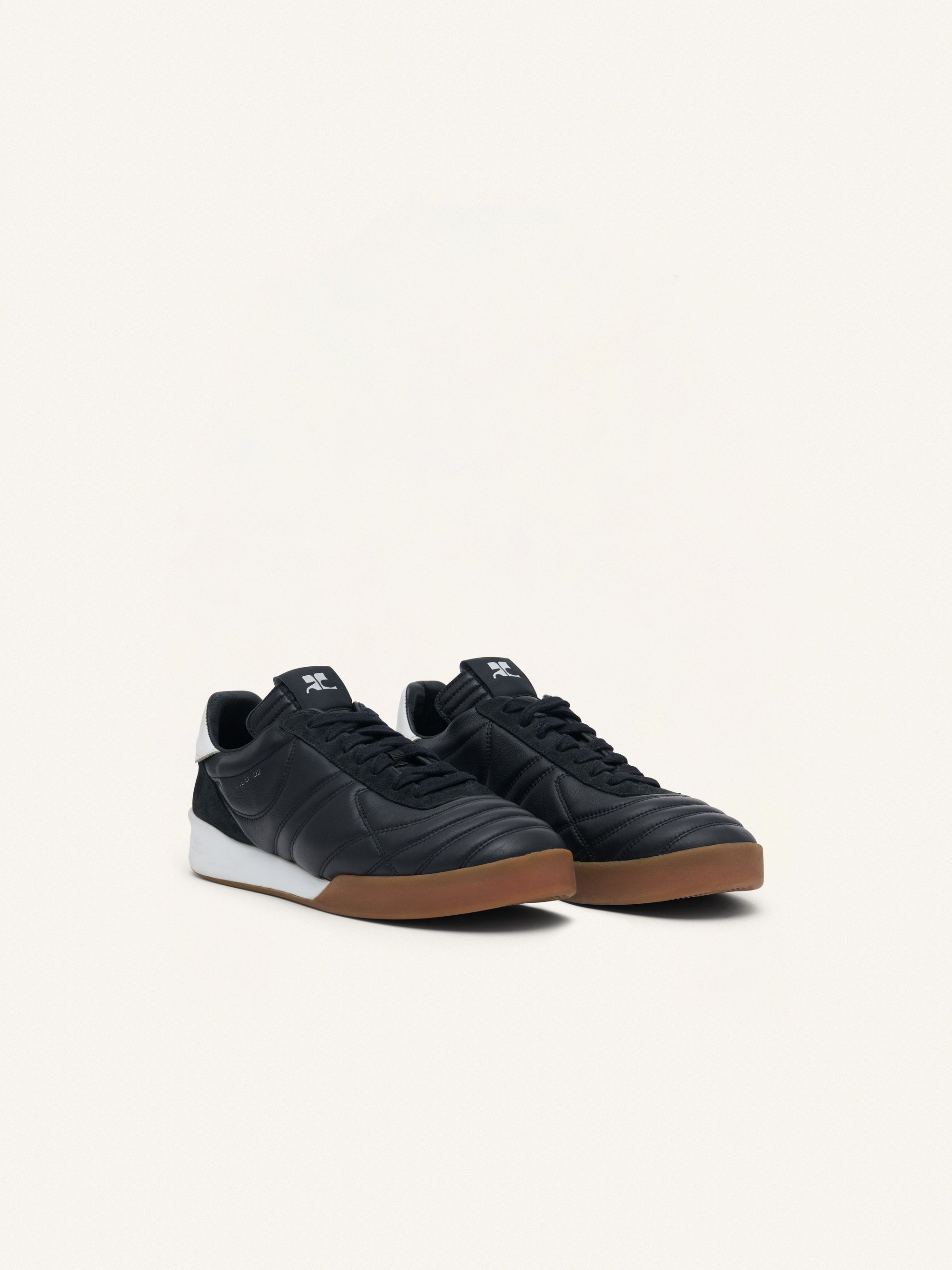 118pcs NEW /  CLUB 02 SNEAKERS EN CUIR - Black
