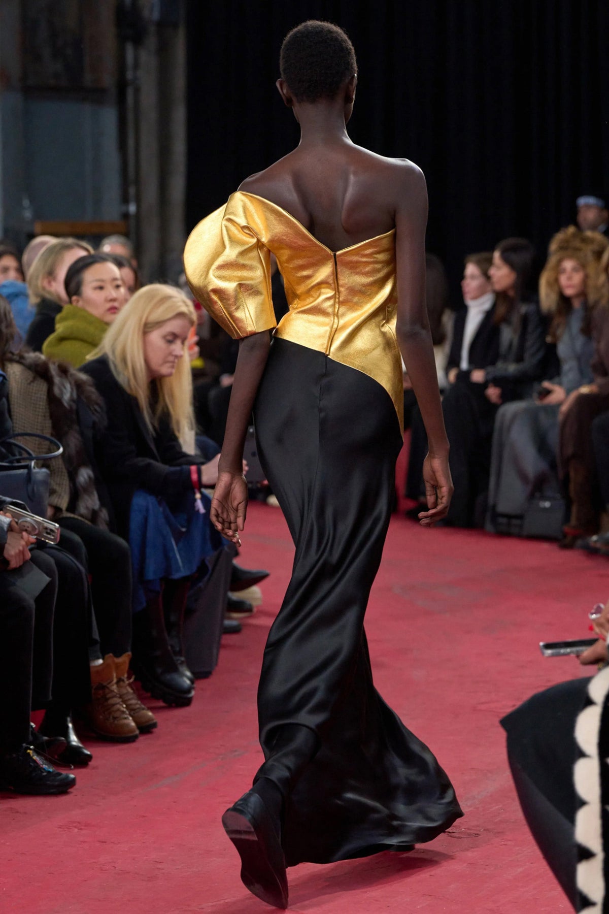 Black / Robe Giulia en laine - Black
