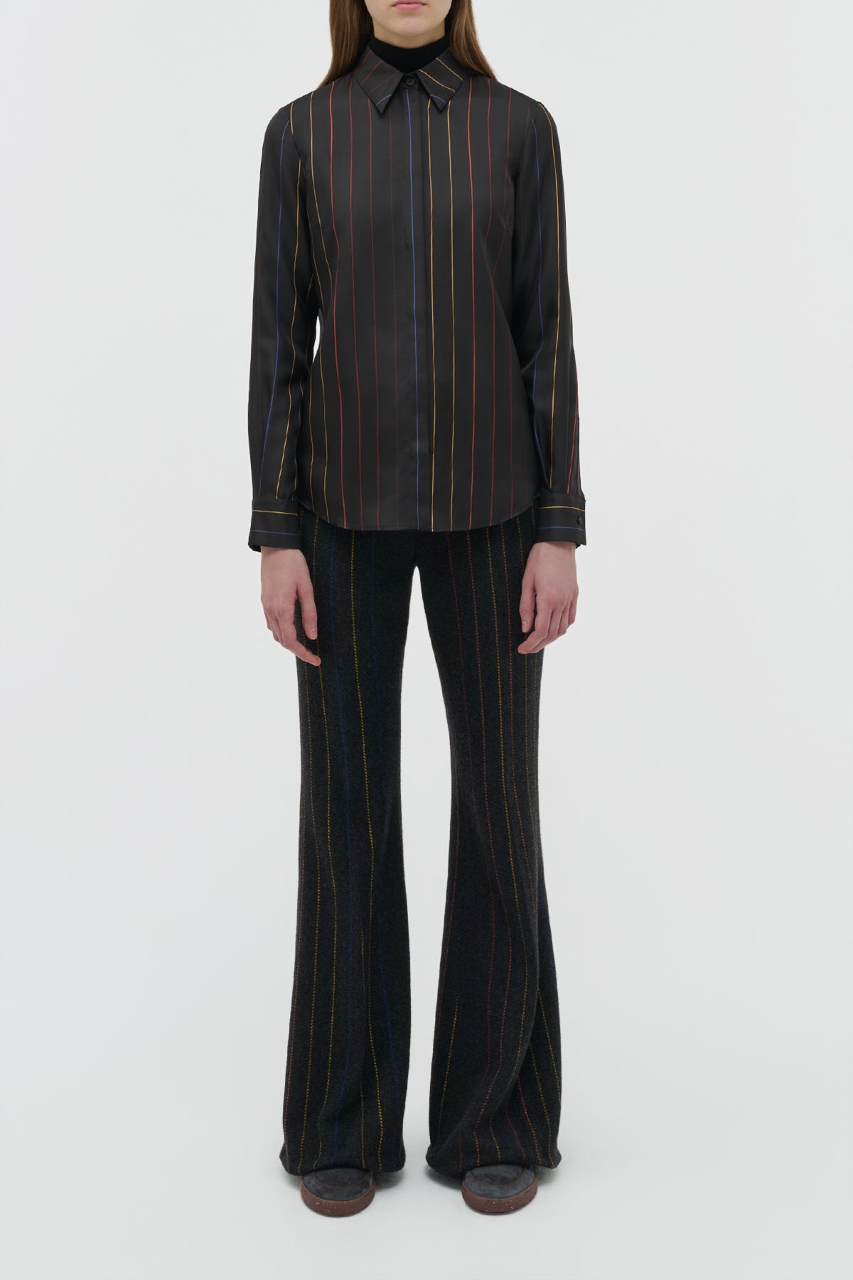 Henri Blouse en anthracite multicolore fines rayures soie sergé