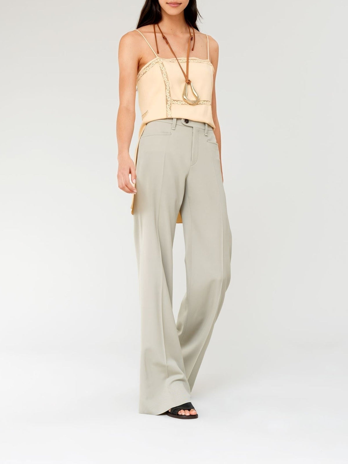 BASEPLUS_Light Sand TOP - Light Sand