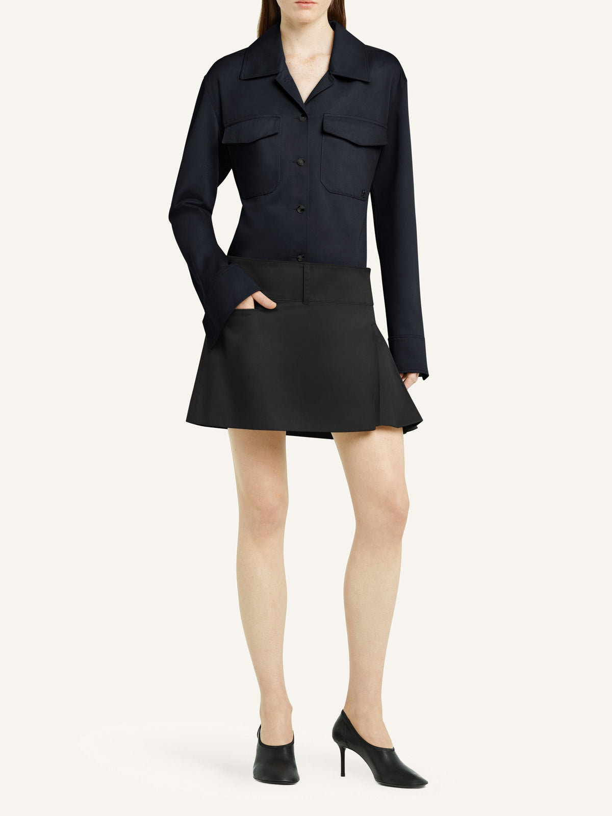 Mini jupe plissée ceinturée - Black
