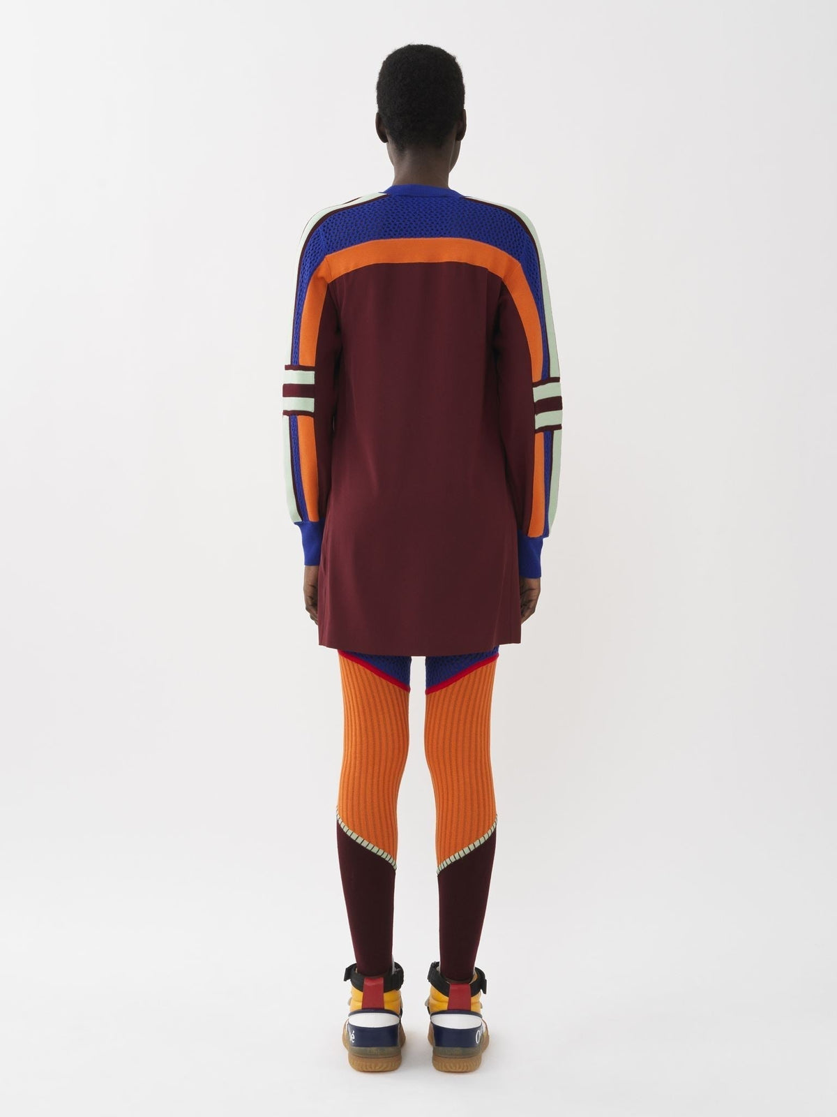 BASEPLUS_Darkened Brown TOP - Darkened Brown