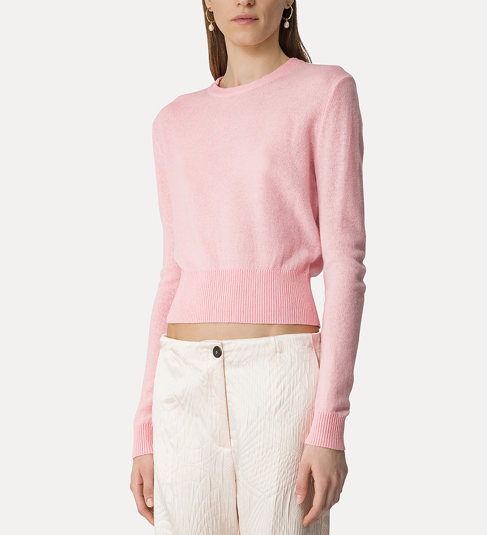 KNITWEAR