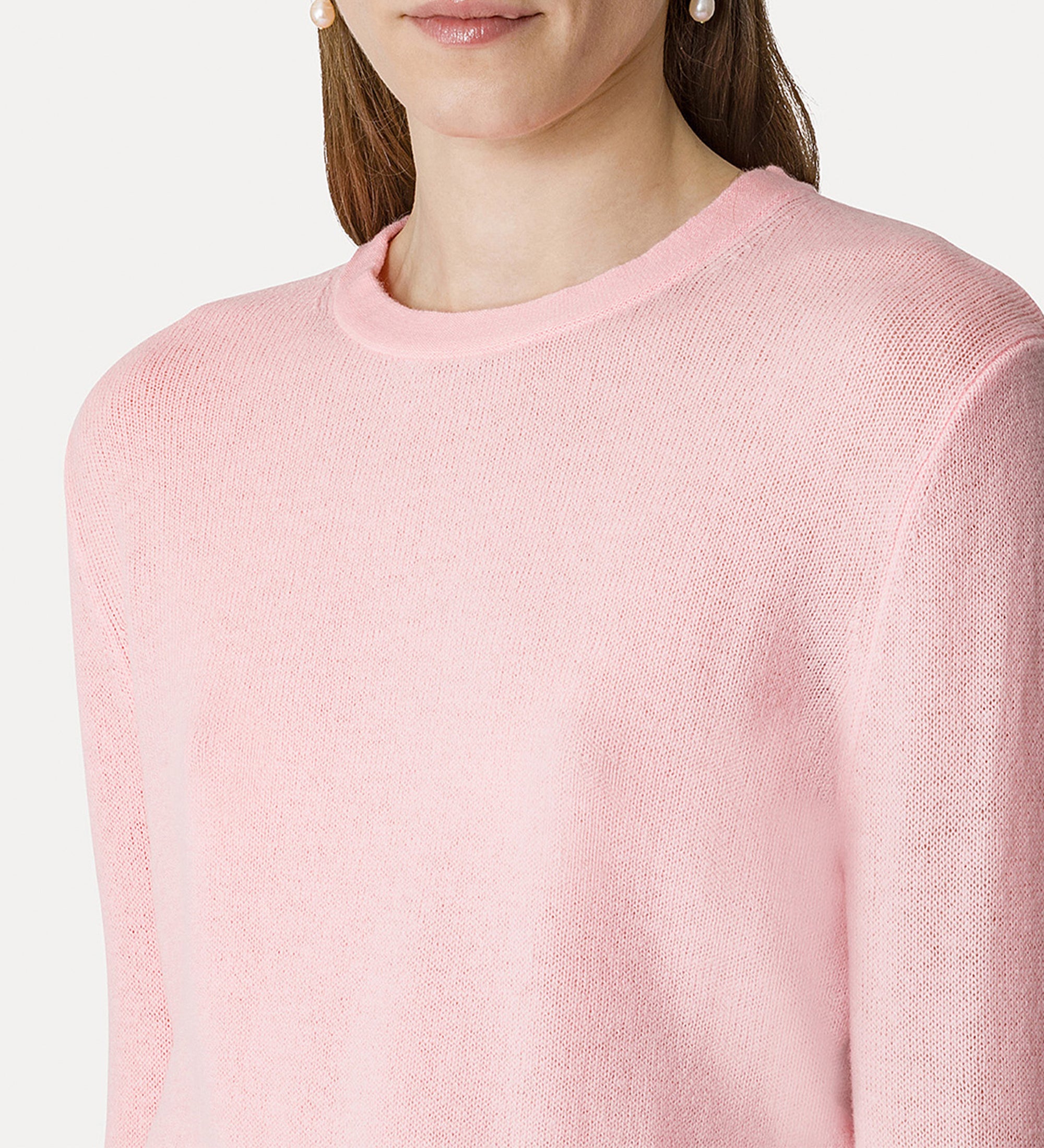 KNITWEAR