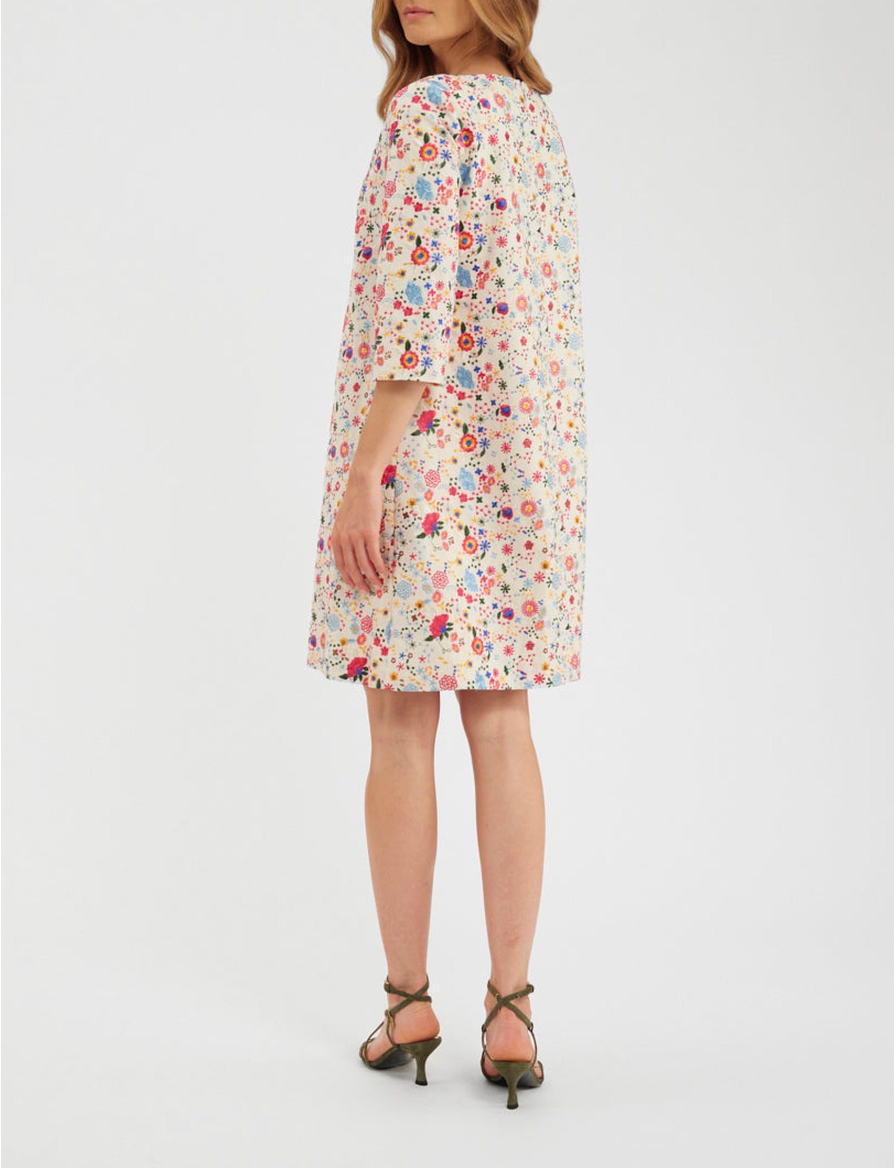 1qty RELIQUAT 130€ 50%  / Robe droite Megan - Ecru Multicolor