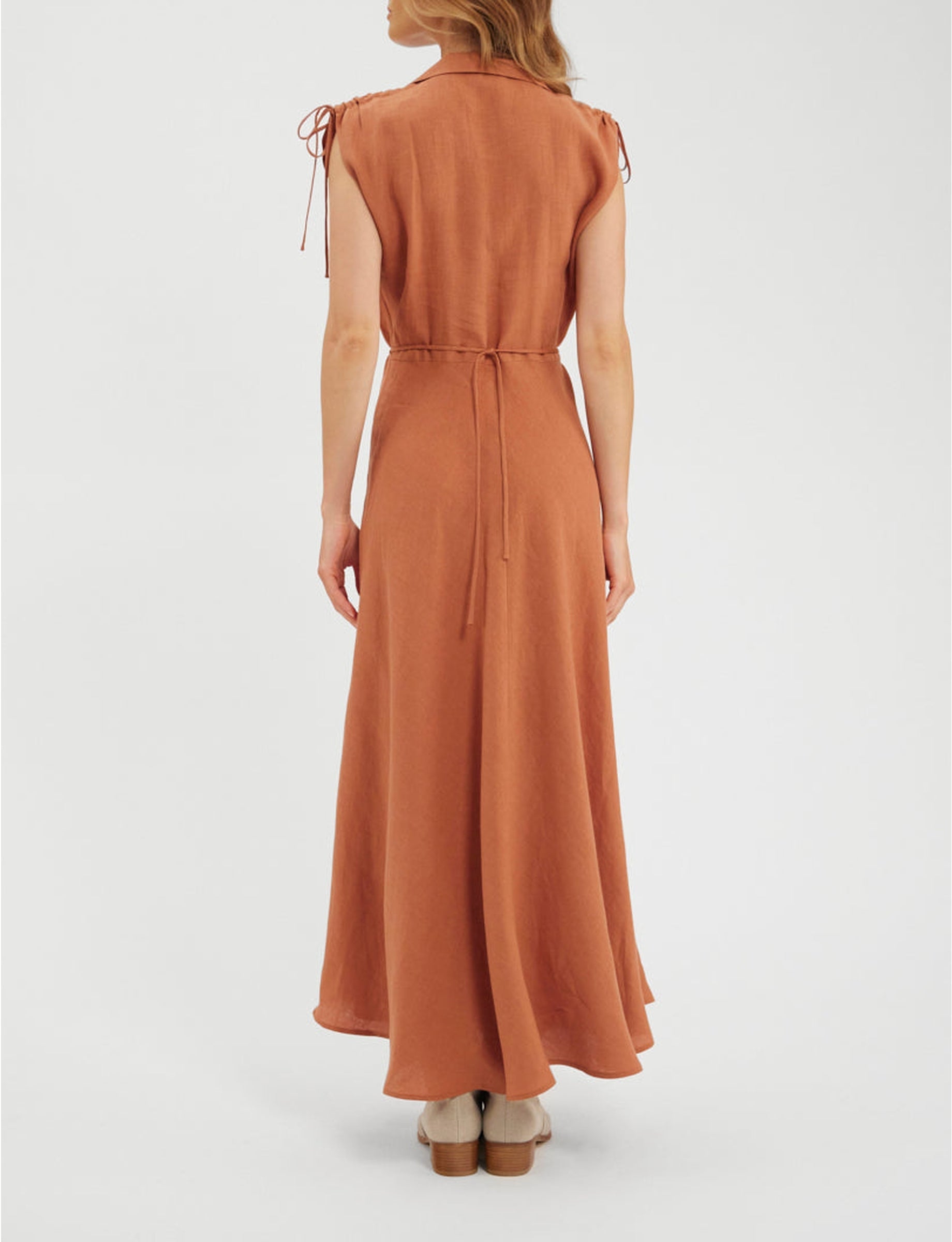 3qty RELIQUAT 120€ 80%  / Robe Violine en lin - Caramel