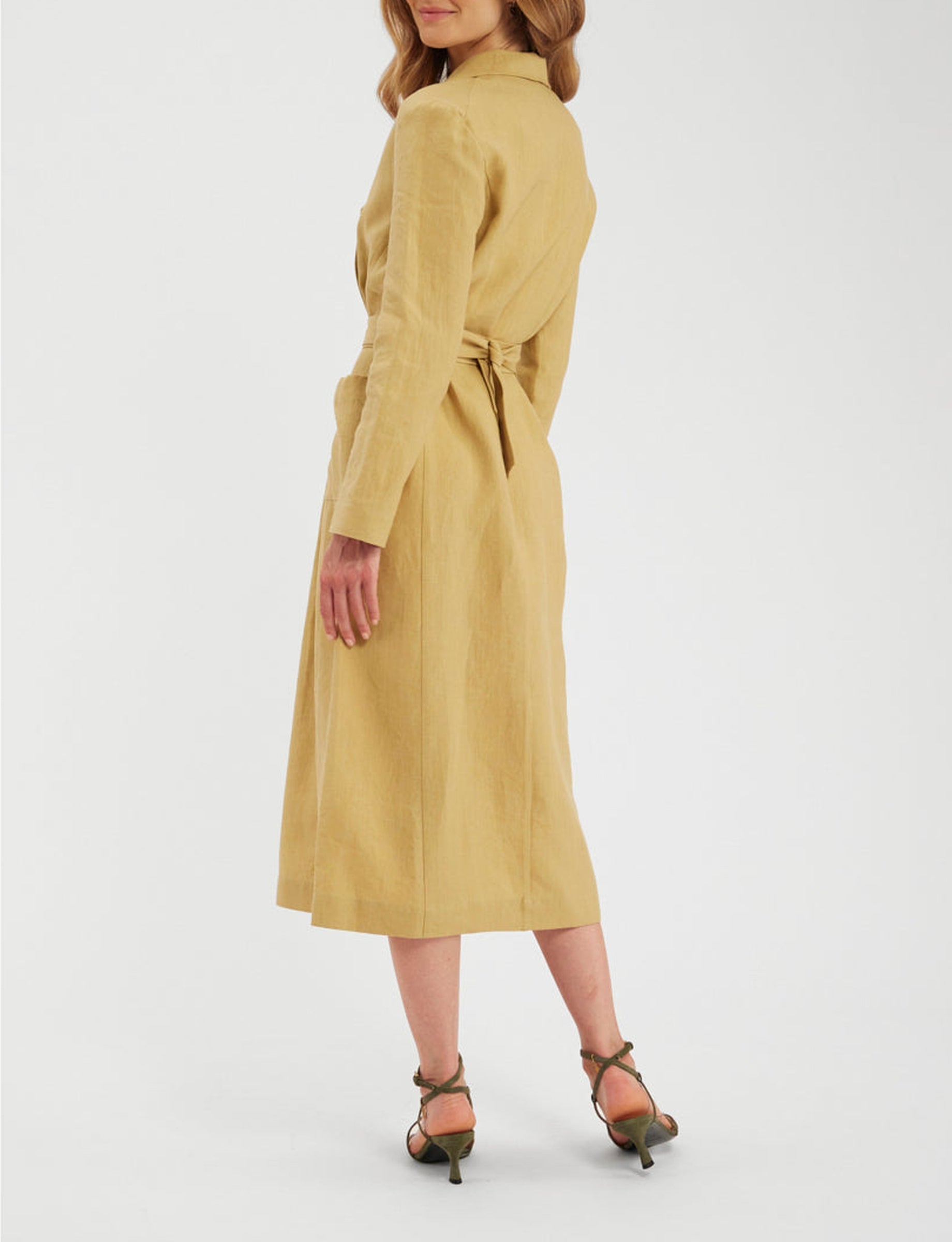 15qty RELIQUAT 120€ 10%  / Robe droite Mia en lin - Dark Straw