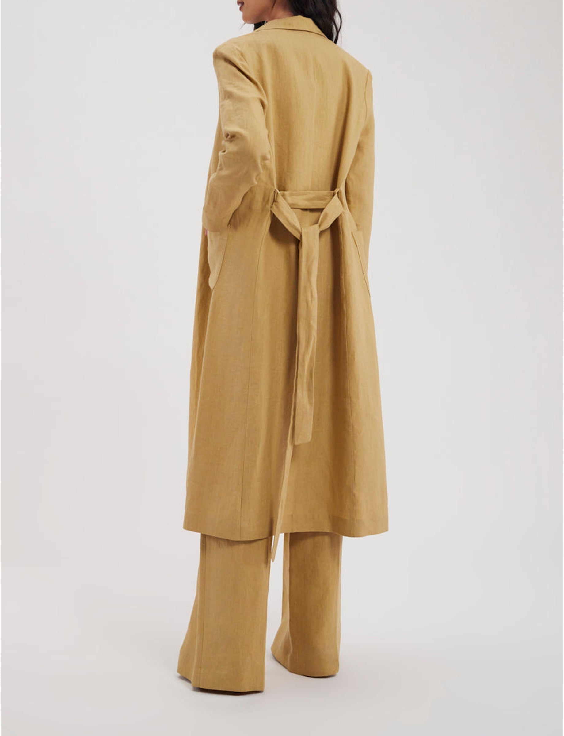 15qty RELIQUAT 120€ 10%  / Robe droite Mia en lin - Dark Straw