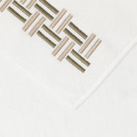 BASKET WEAVE EMBROIDERY / SERVIETTE INVITÉ