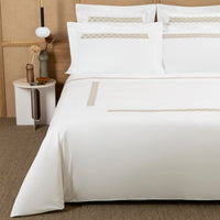 BASKET WEAVE EMBROIDERY / DOUBLE HOUSSE DE COUETTE