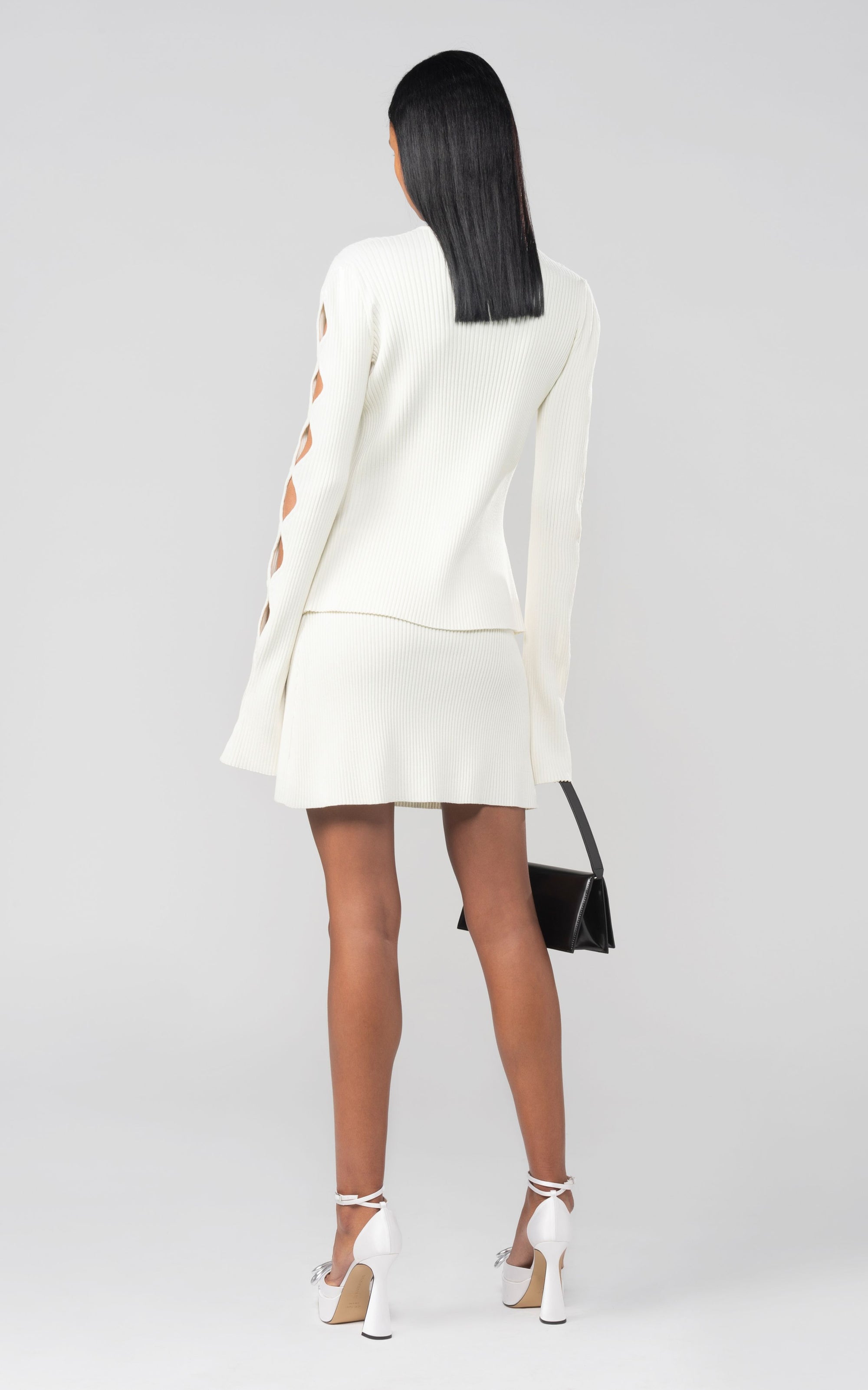 Wavy cut-out jumper - Ivory