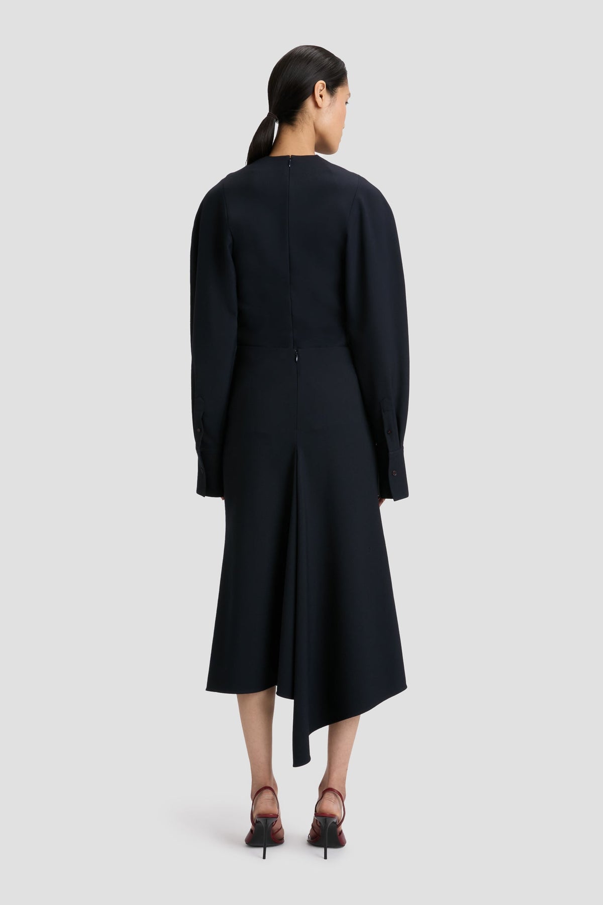 Kick Detail Skirt - Navy