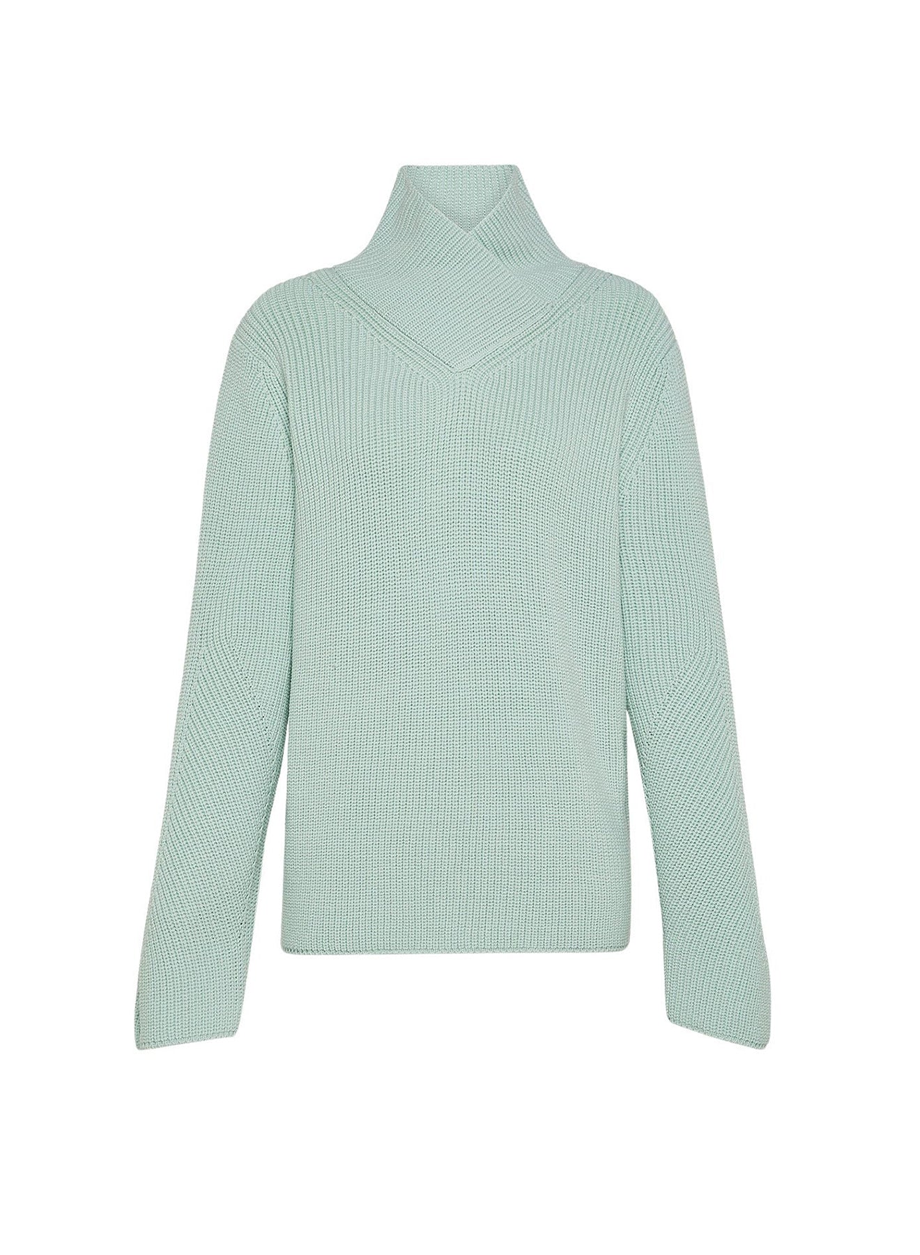 KNITWEAR