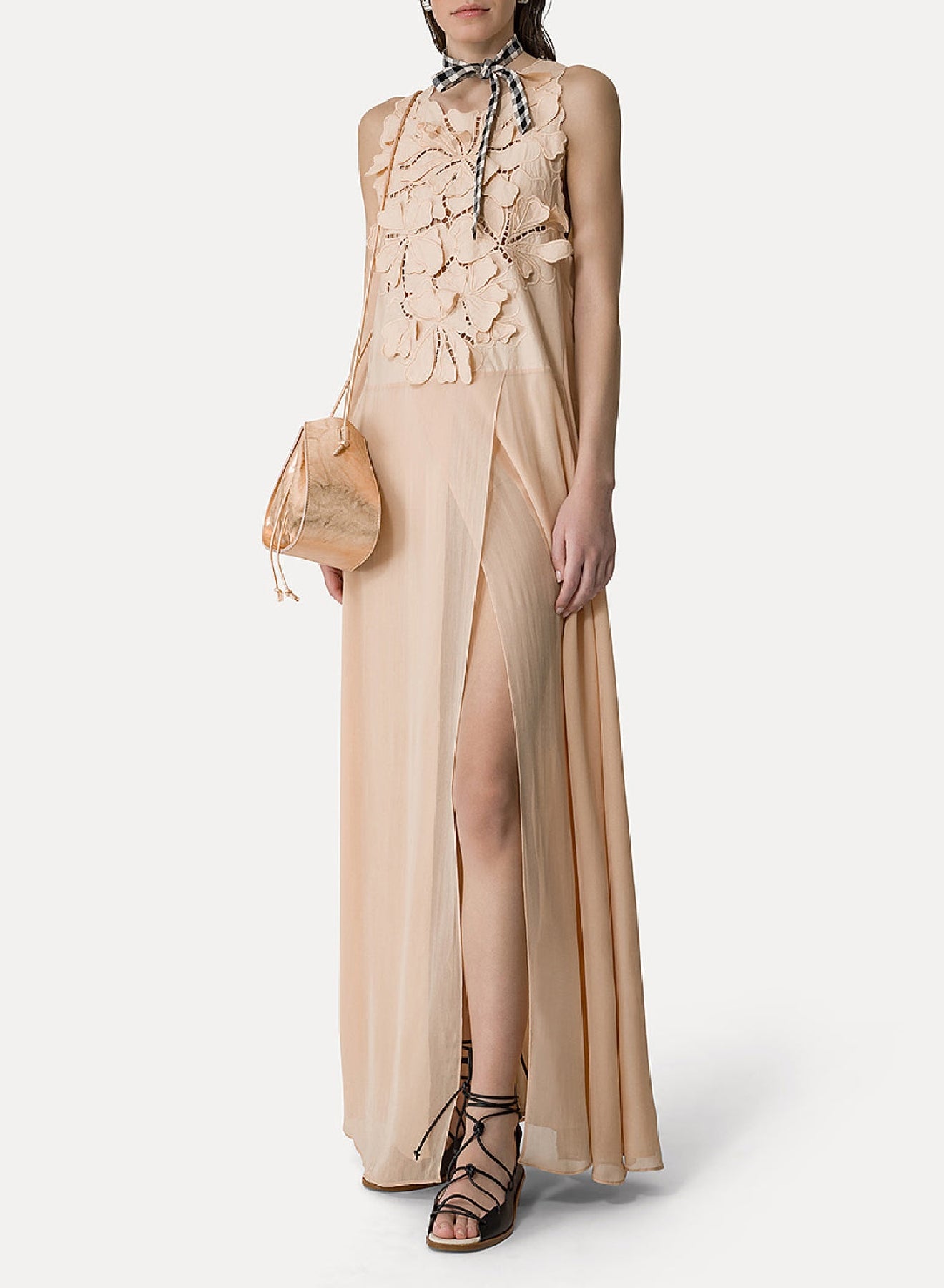 Robe à pétales découpées et brodées - Cipria