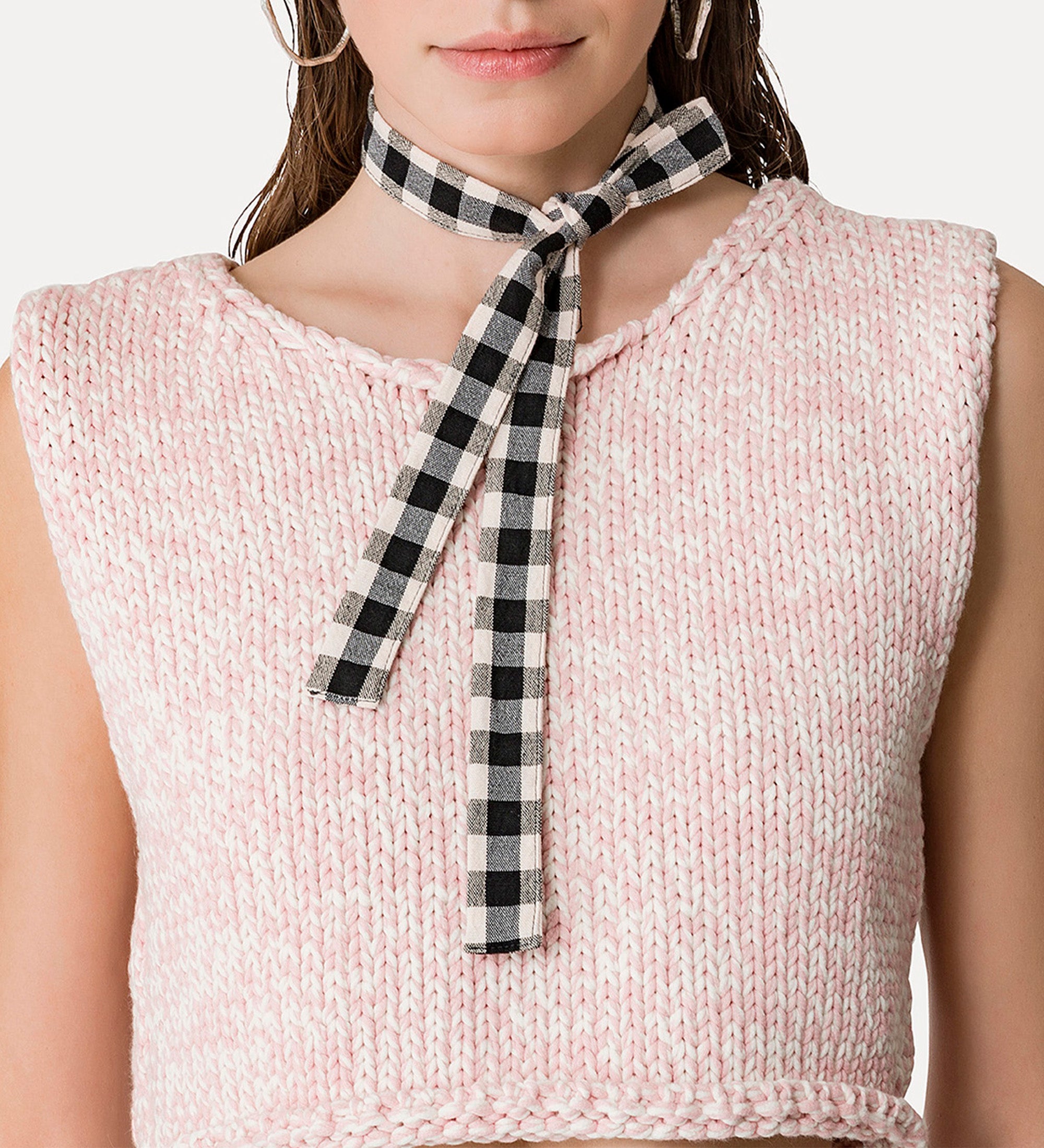 KNITWEAR