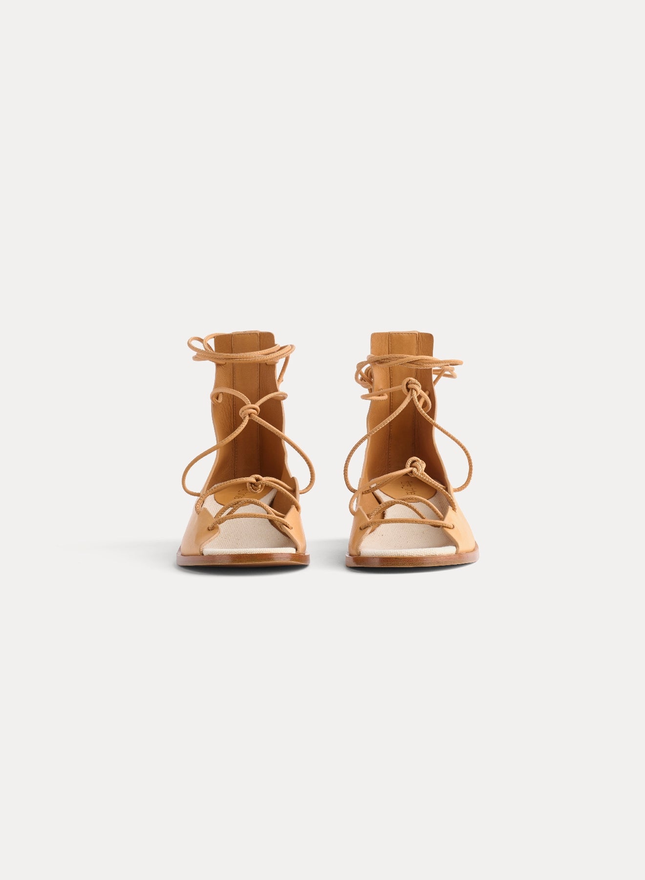 Sandales avec lacets tubulaires 35 en cuir - Naturale