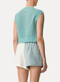 KNITWEAR