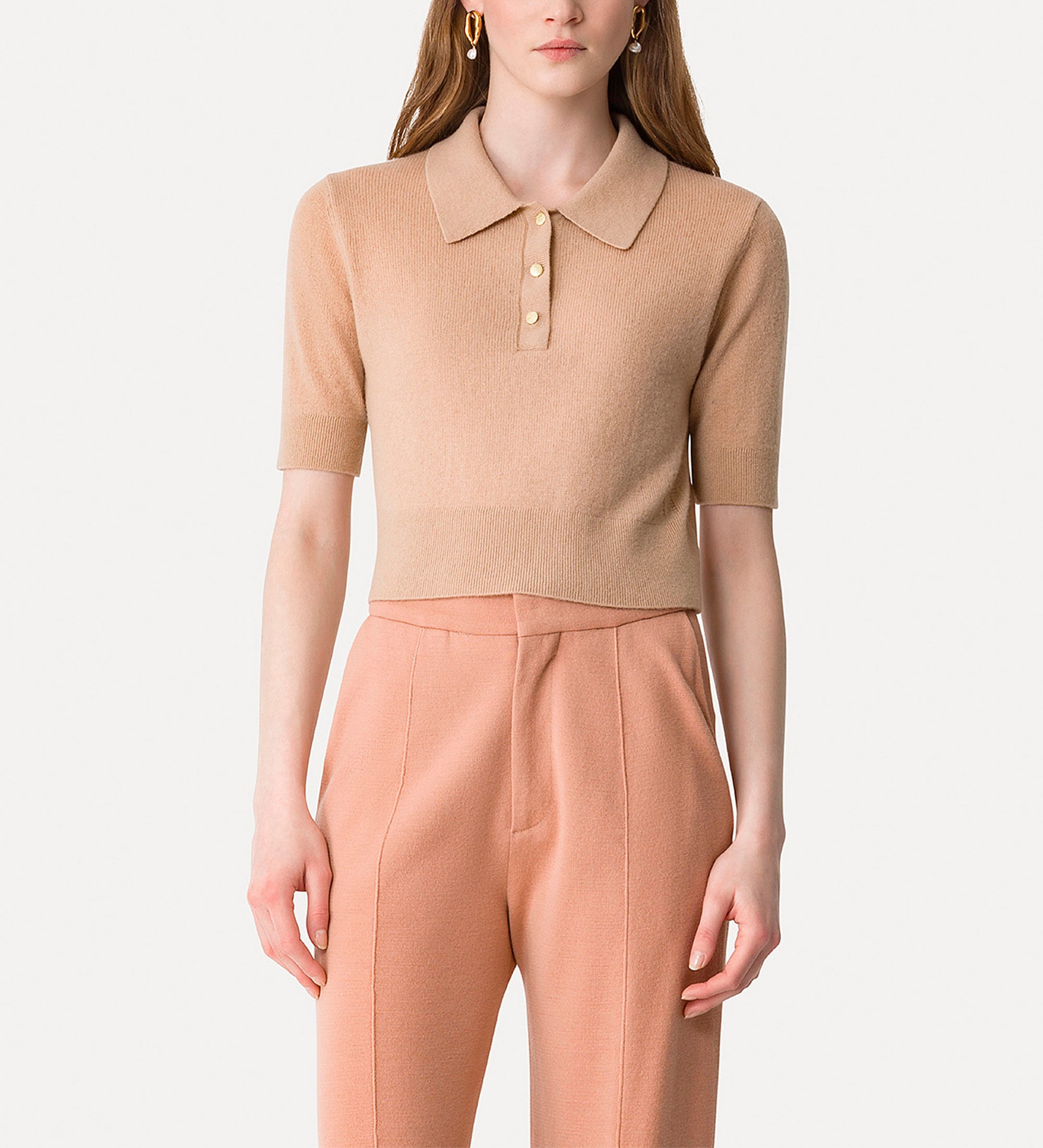 KNITWEAR