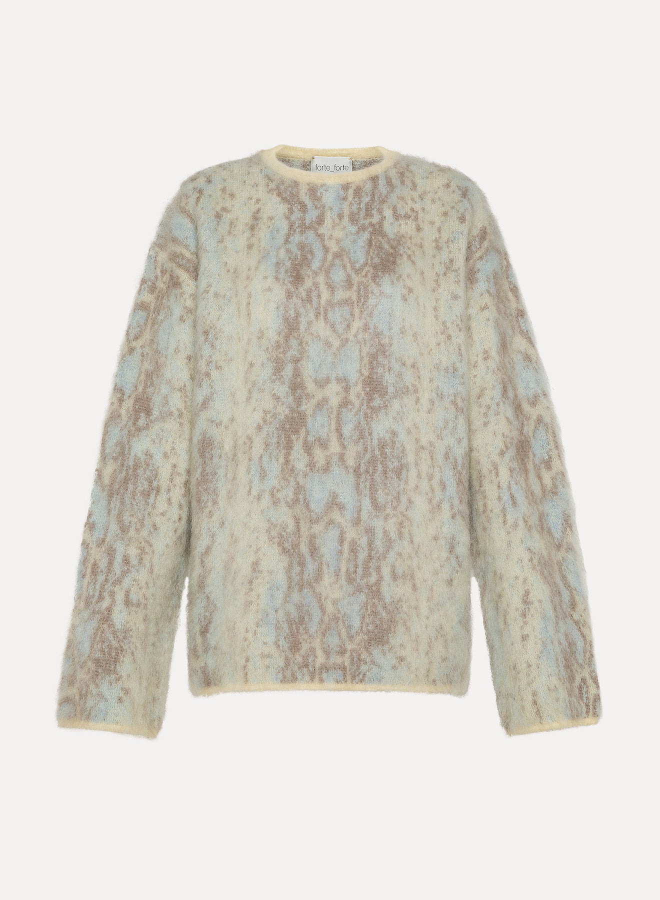KNITWEAR