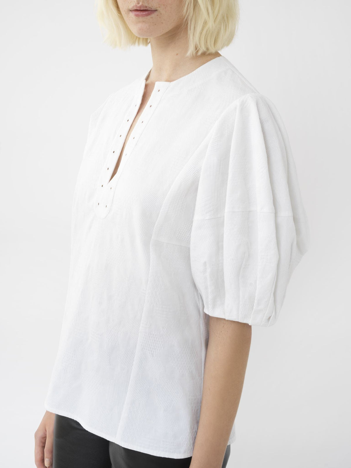 White TOP - White