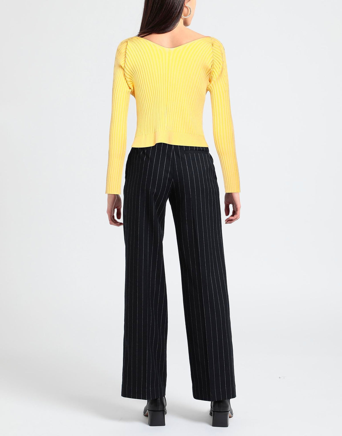 90€ / 1 sold //10 QTY / ST10%   Cardigan Pralu en maille - Light Yellow