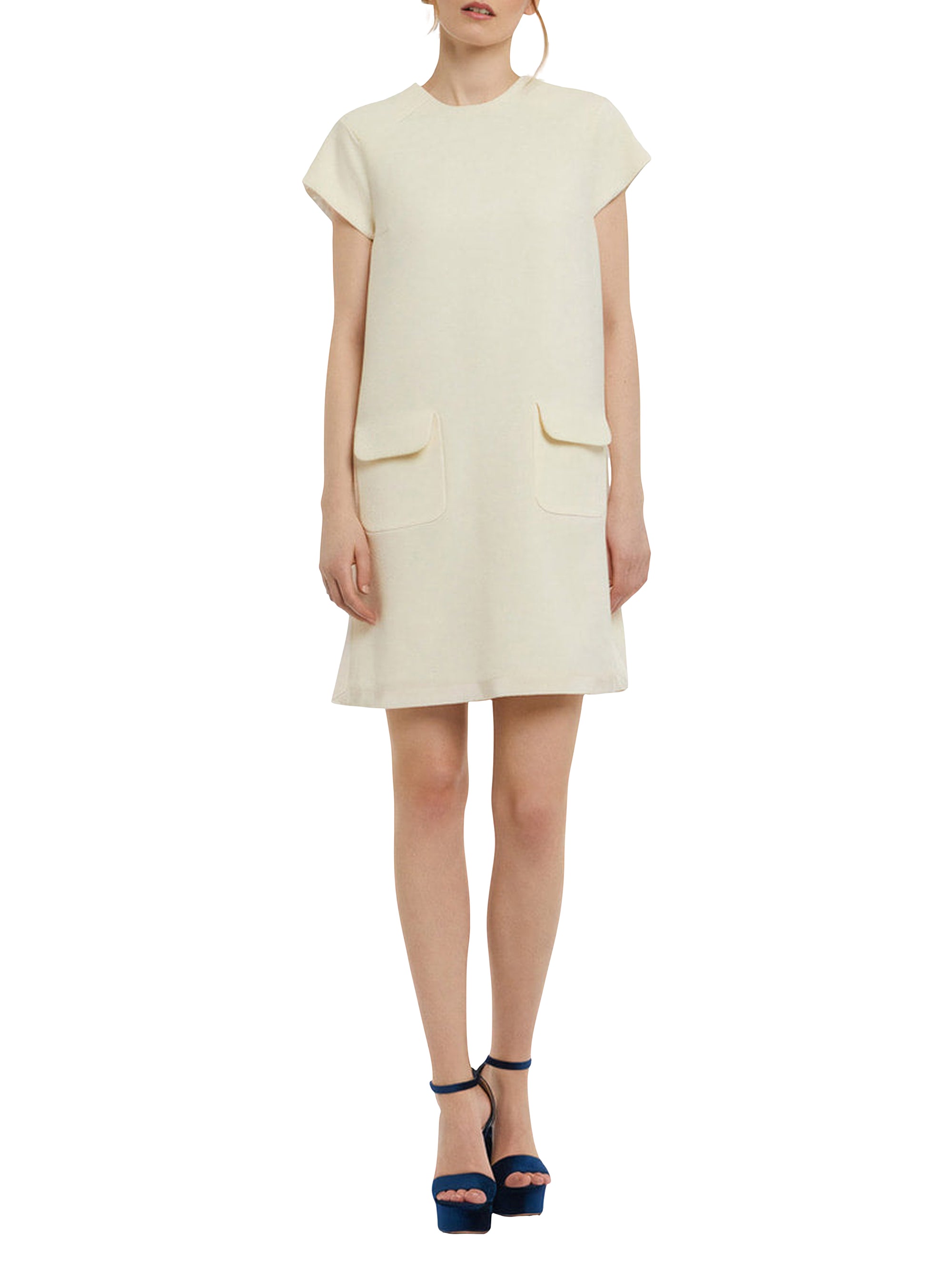 Short-sleeved trapeze dress in wool - Ecru