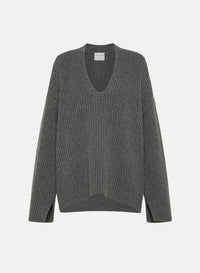 KNITWEAR