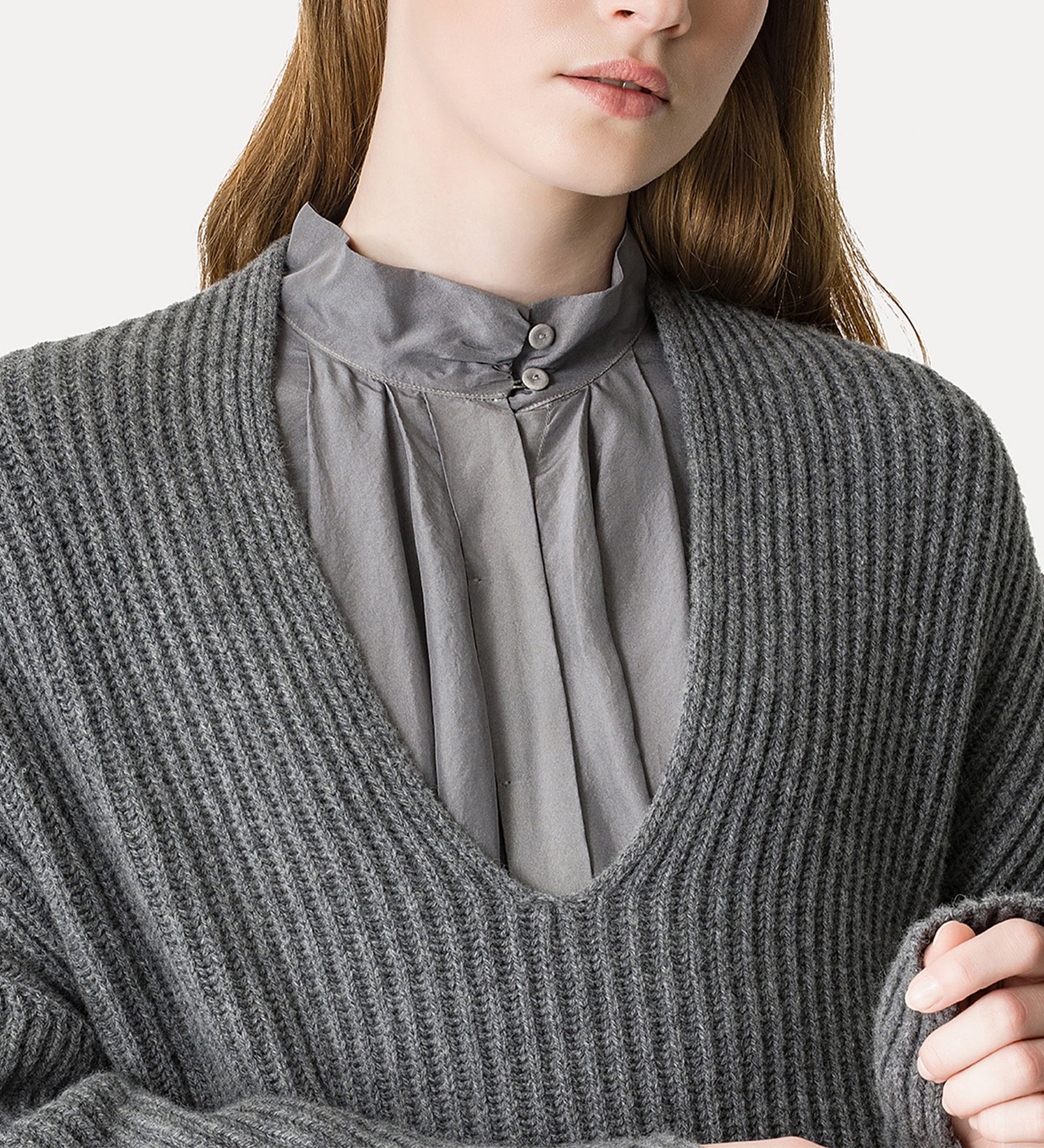 KNITWEAR
