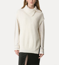 KNITWEAR