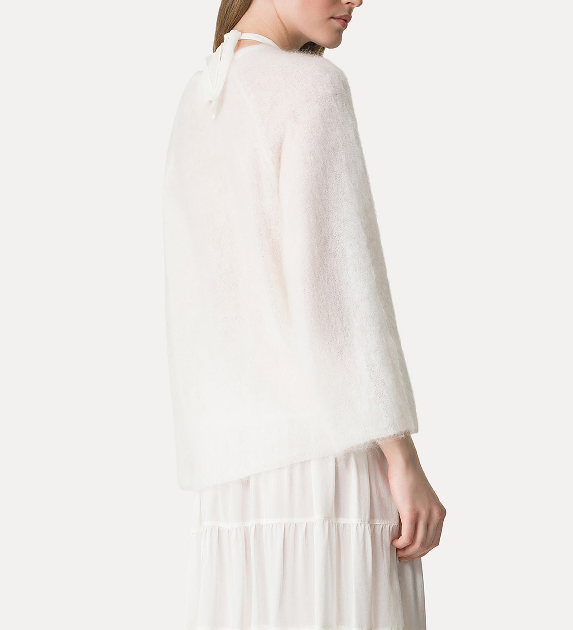 KNITWEAR