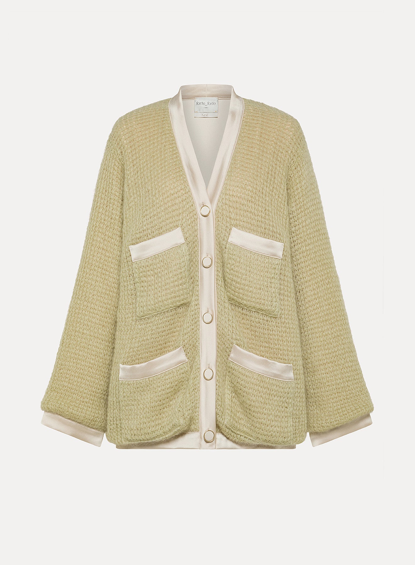 KNITWEAR