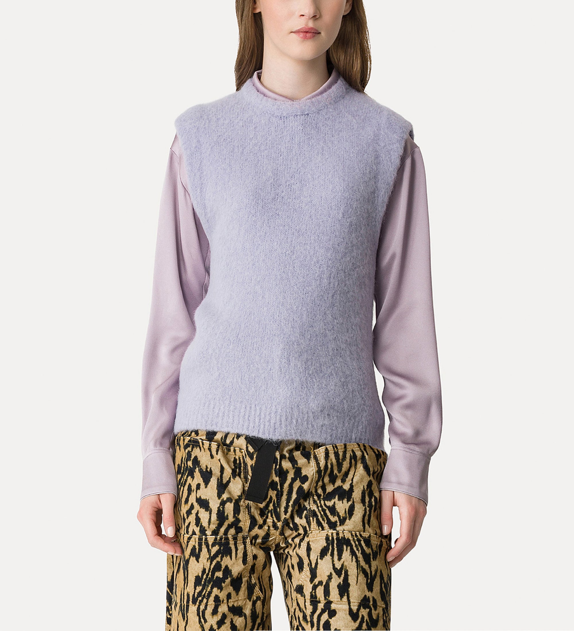 KNITWEAR