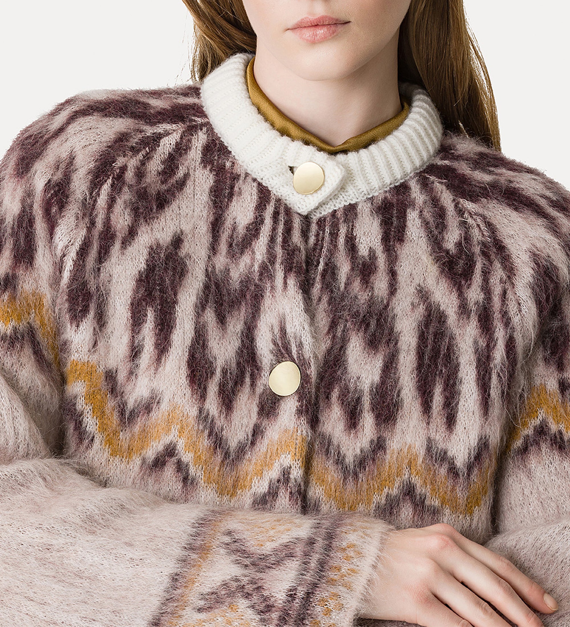 KNITWEAR