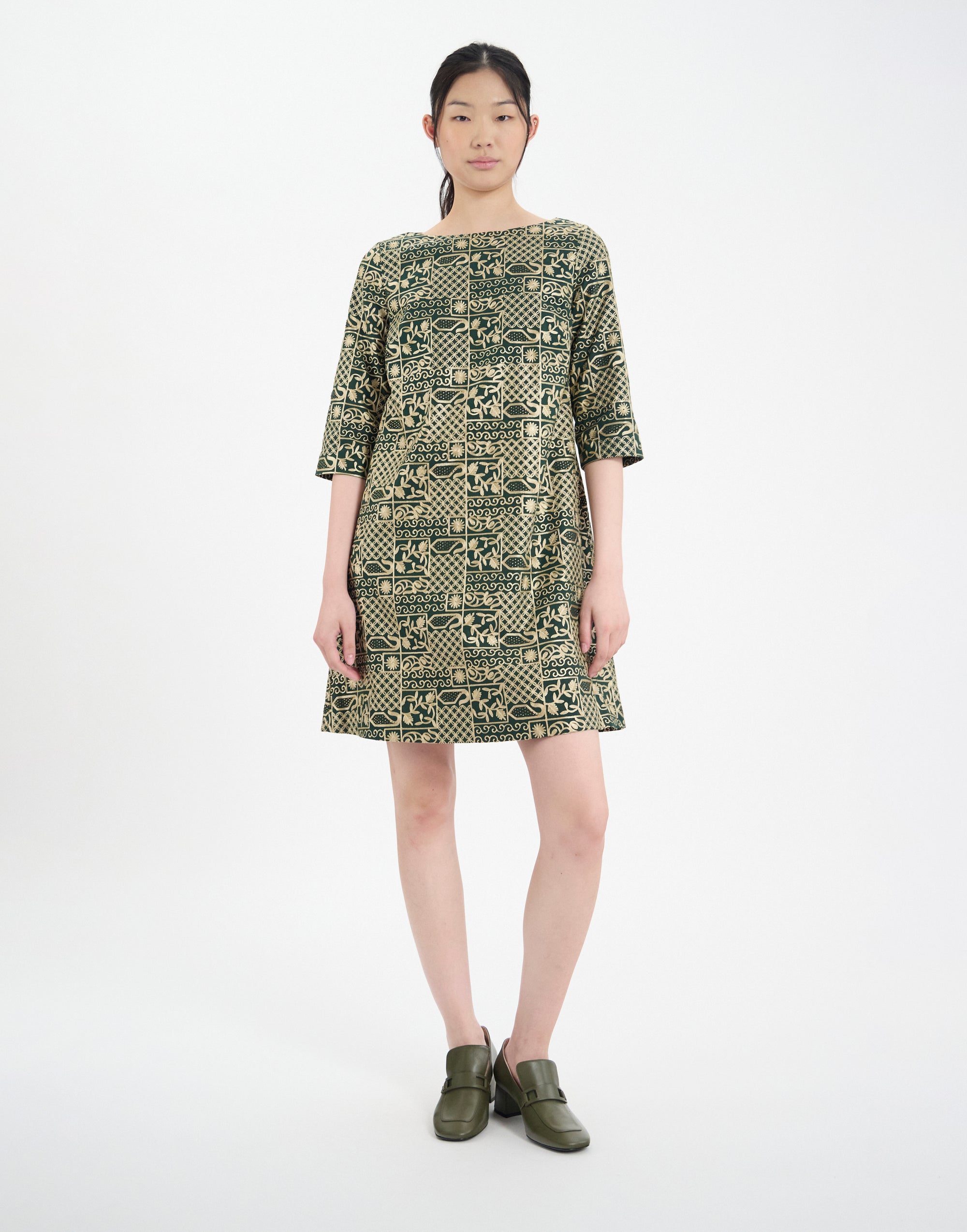 24qty NEW  / Robe Megan -  Green