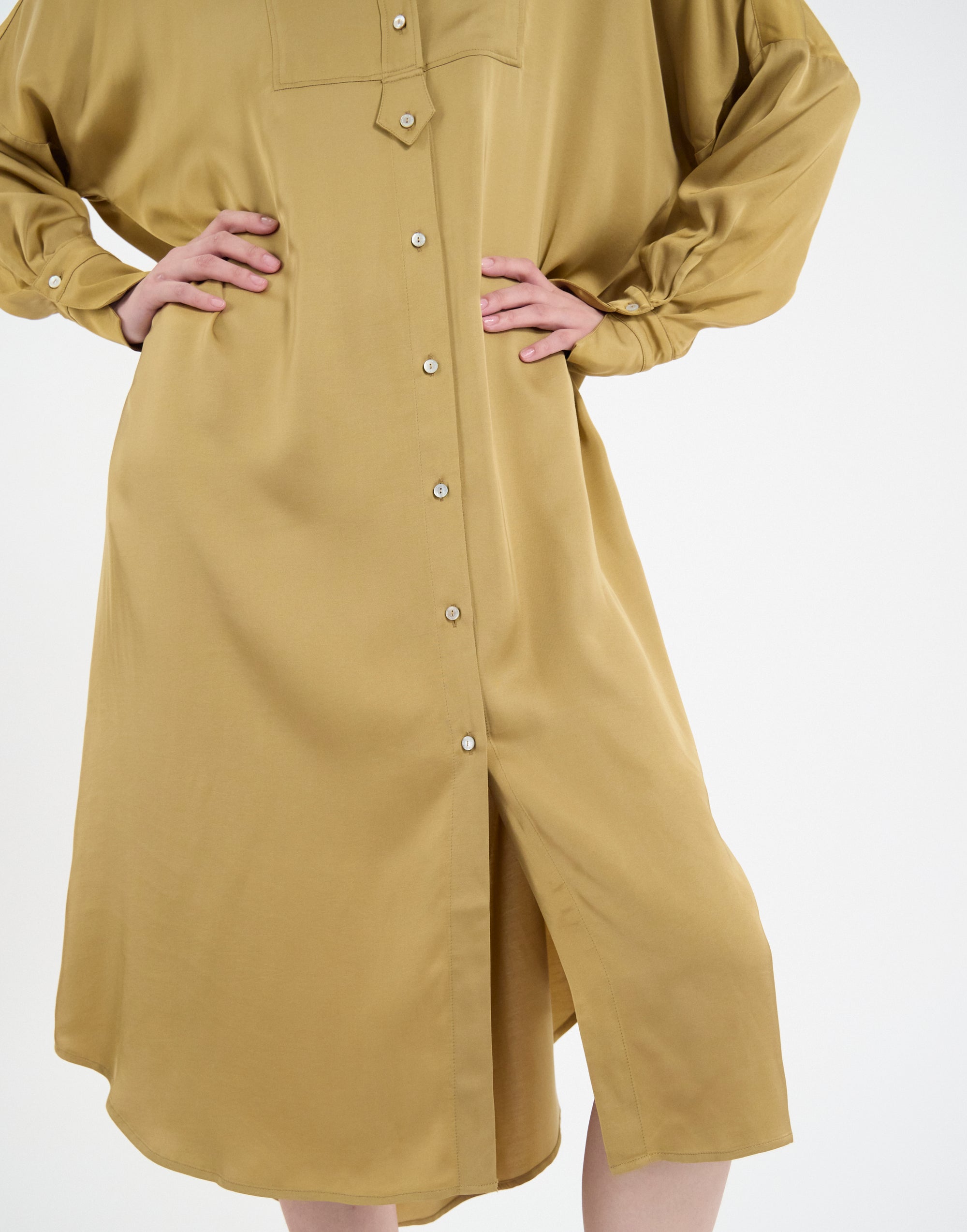 17qty NEW  / Robe Boy -  Camel