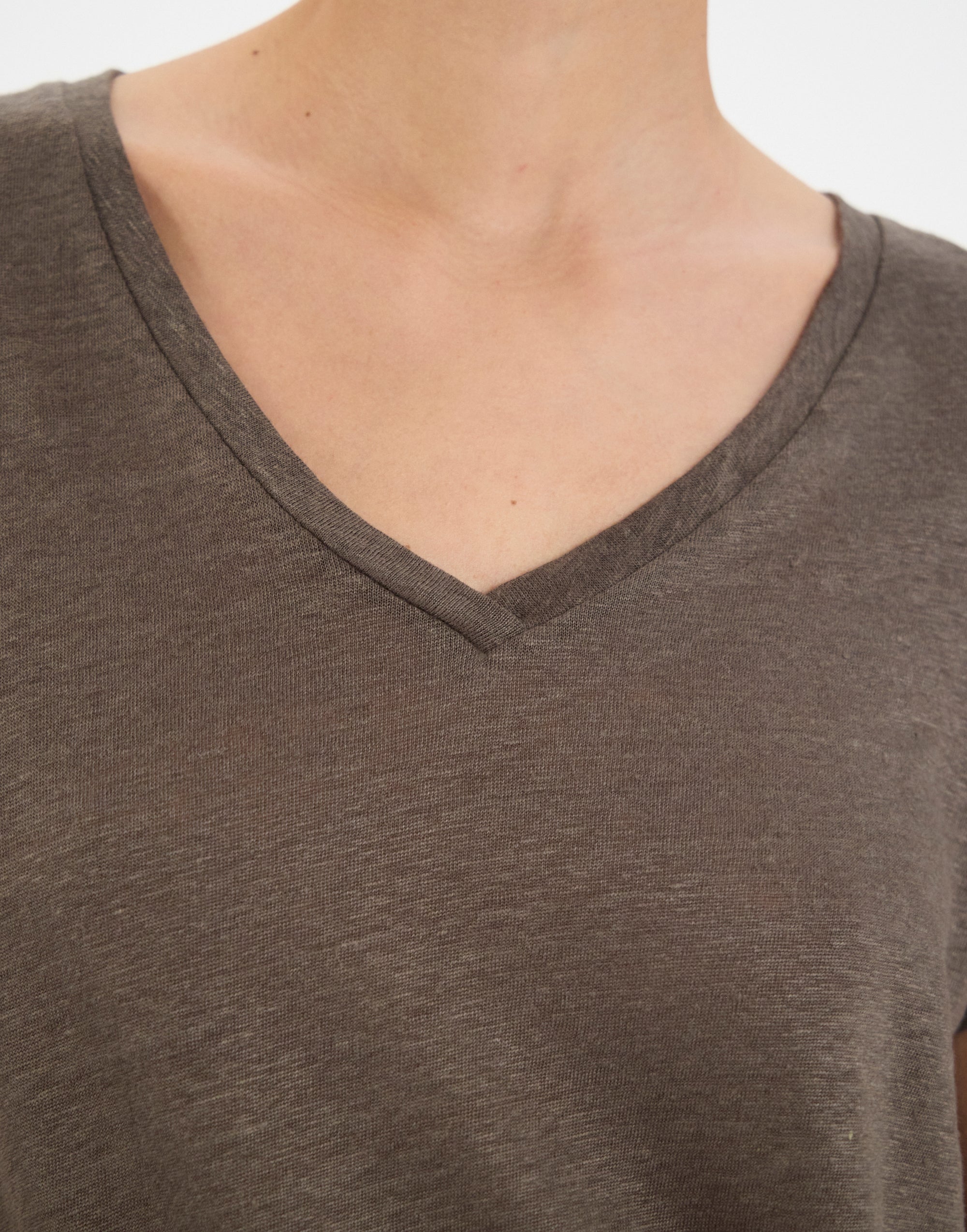 30qty NEW  / T-shirt Apolline en lin -  Khaki