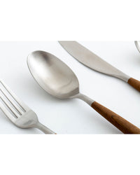 CUILLERE DE TABLE BORNEO