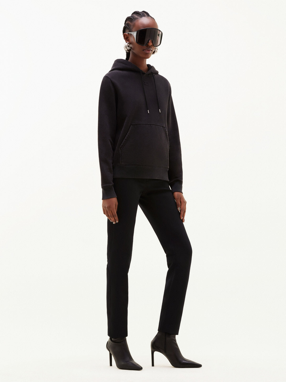 SWEAT À CAPUCHE BASIQUE