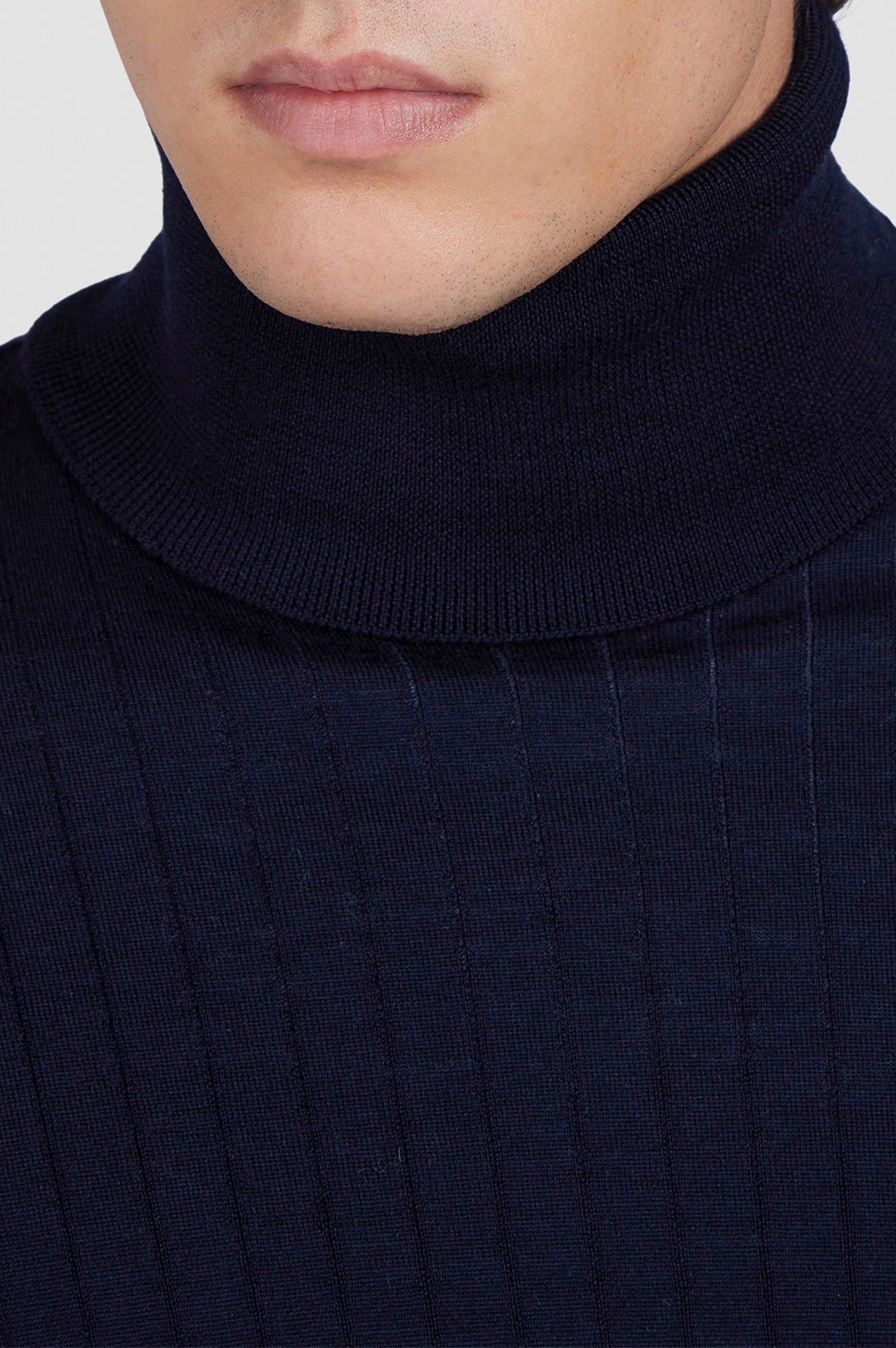 Pull Riviera à col roulé en laine - Bleu damier