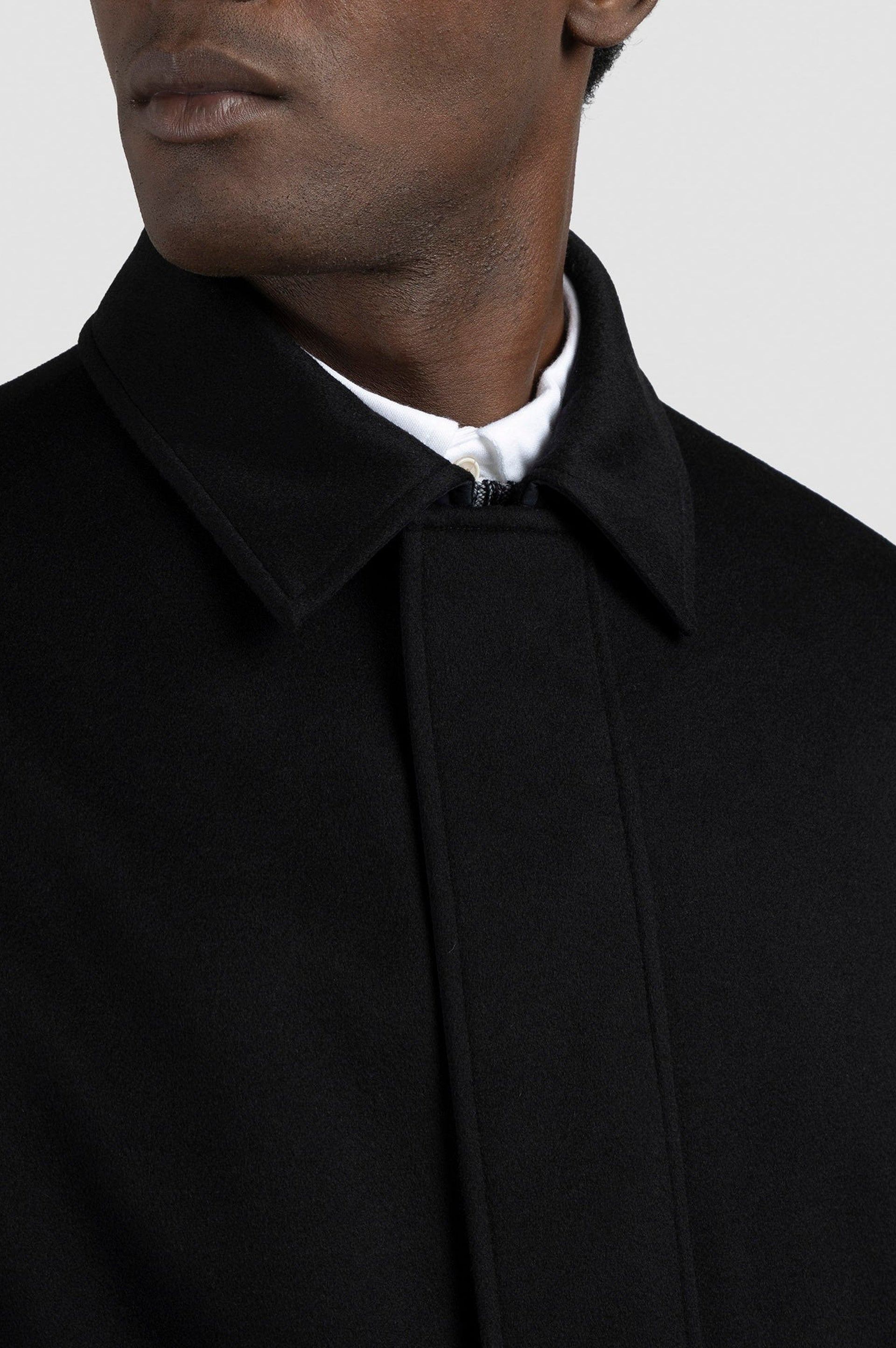 Reversible cashmere coat with shirt collar - Black