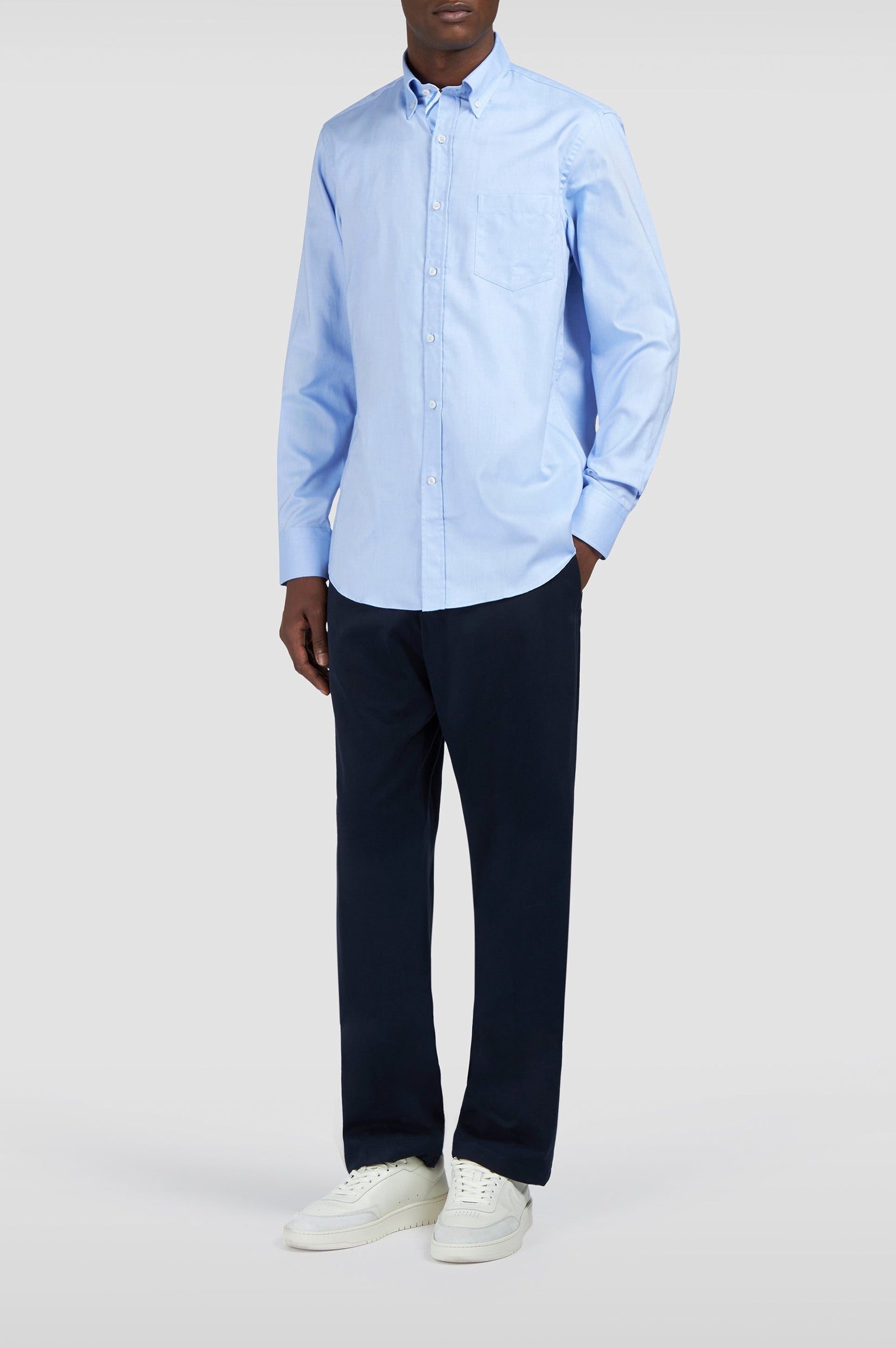 Chemise à boutons et poche - Bleu clair