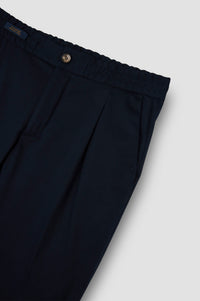 P1P-Pantalone con una pince