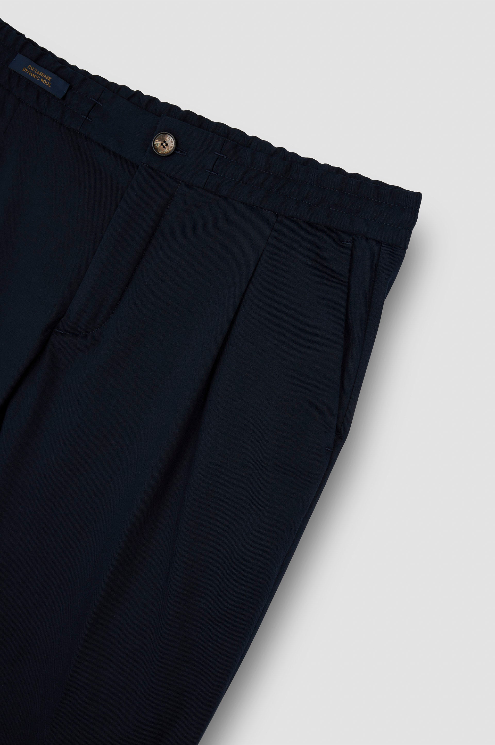 P1P-Pantalone con una pince
