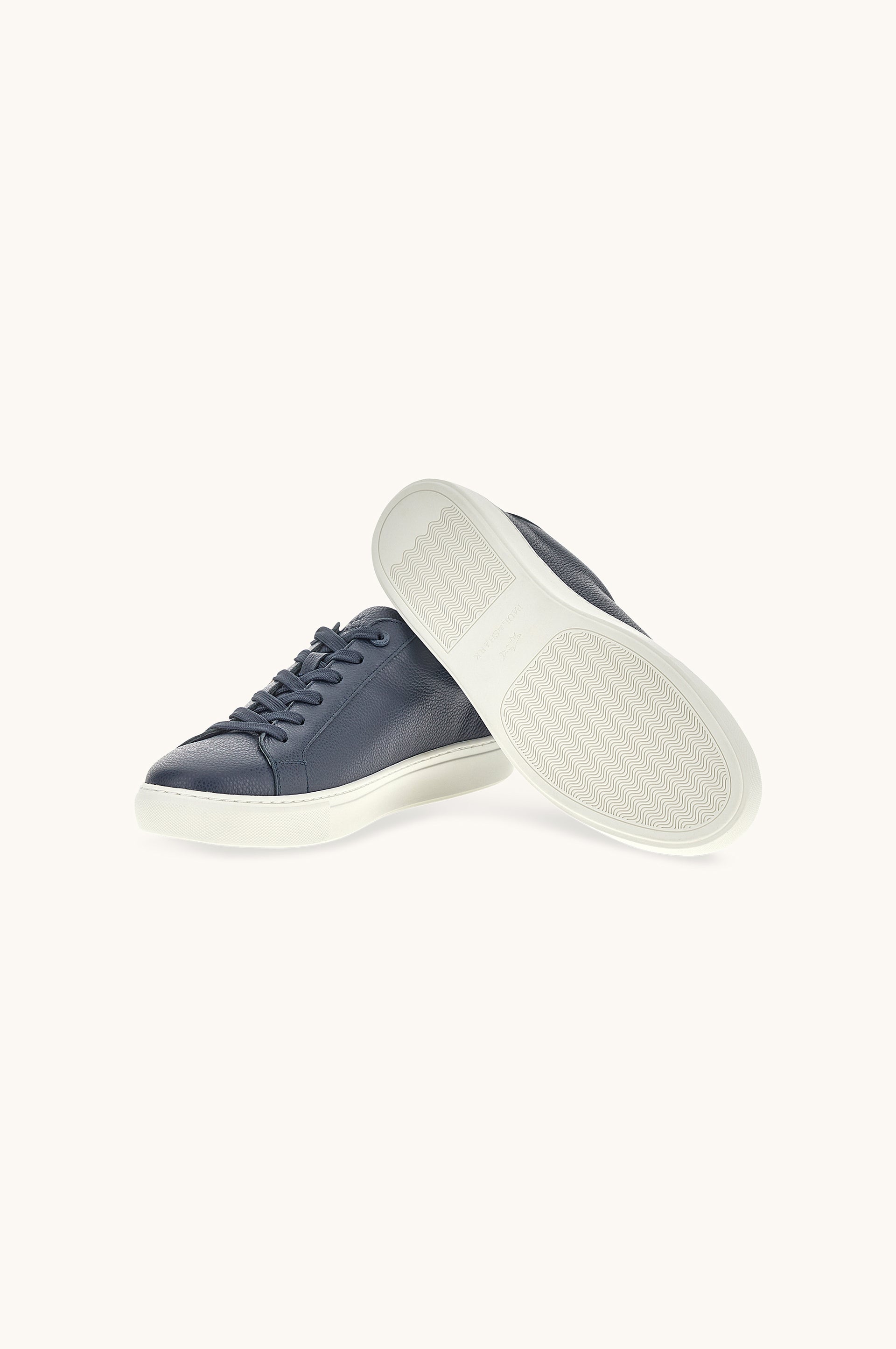 SNEAKE-Sneakers